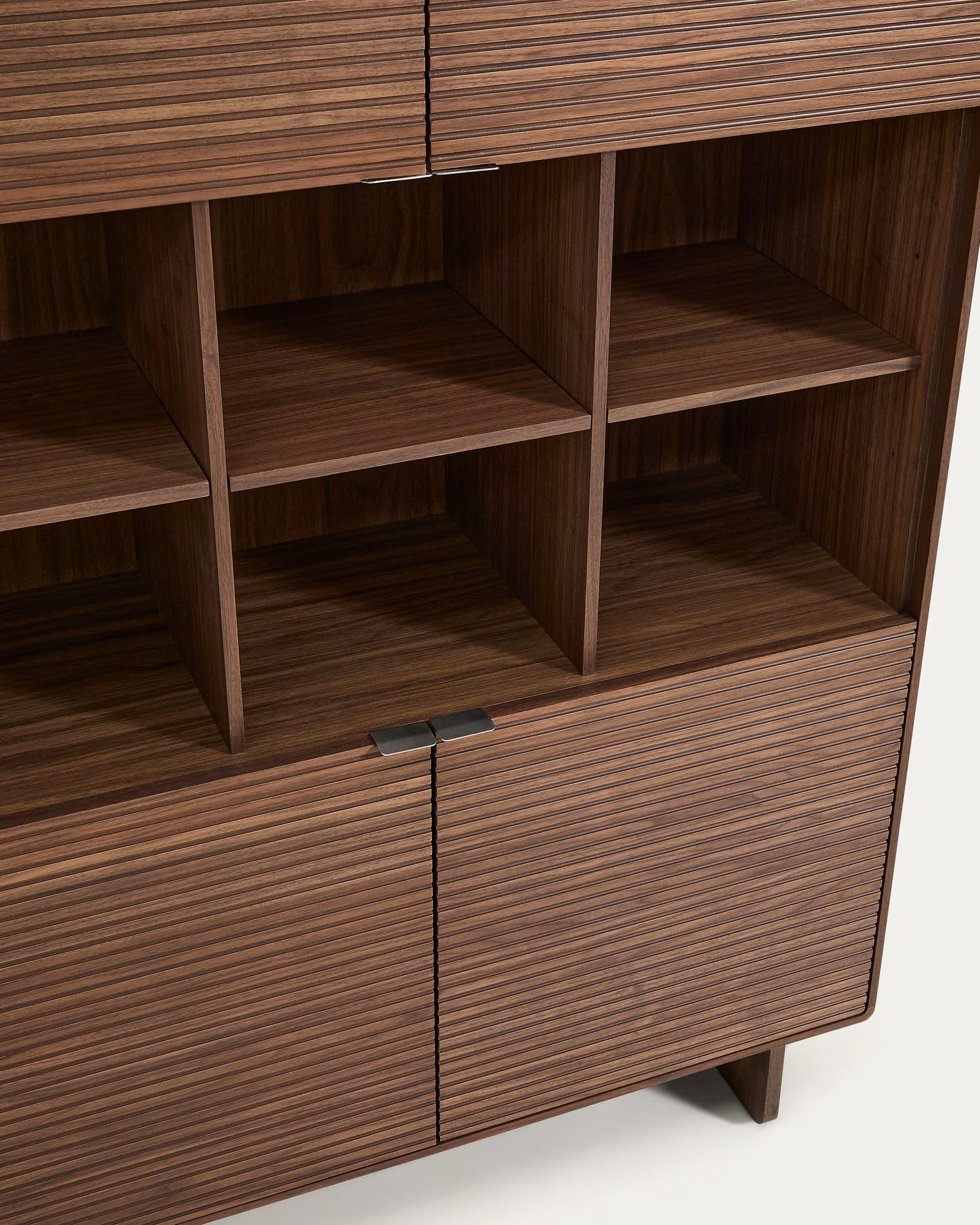 Vitrine NORLEN dunkelbraunes Nussfurnier