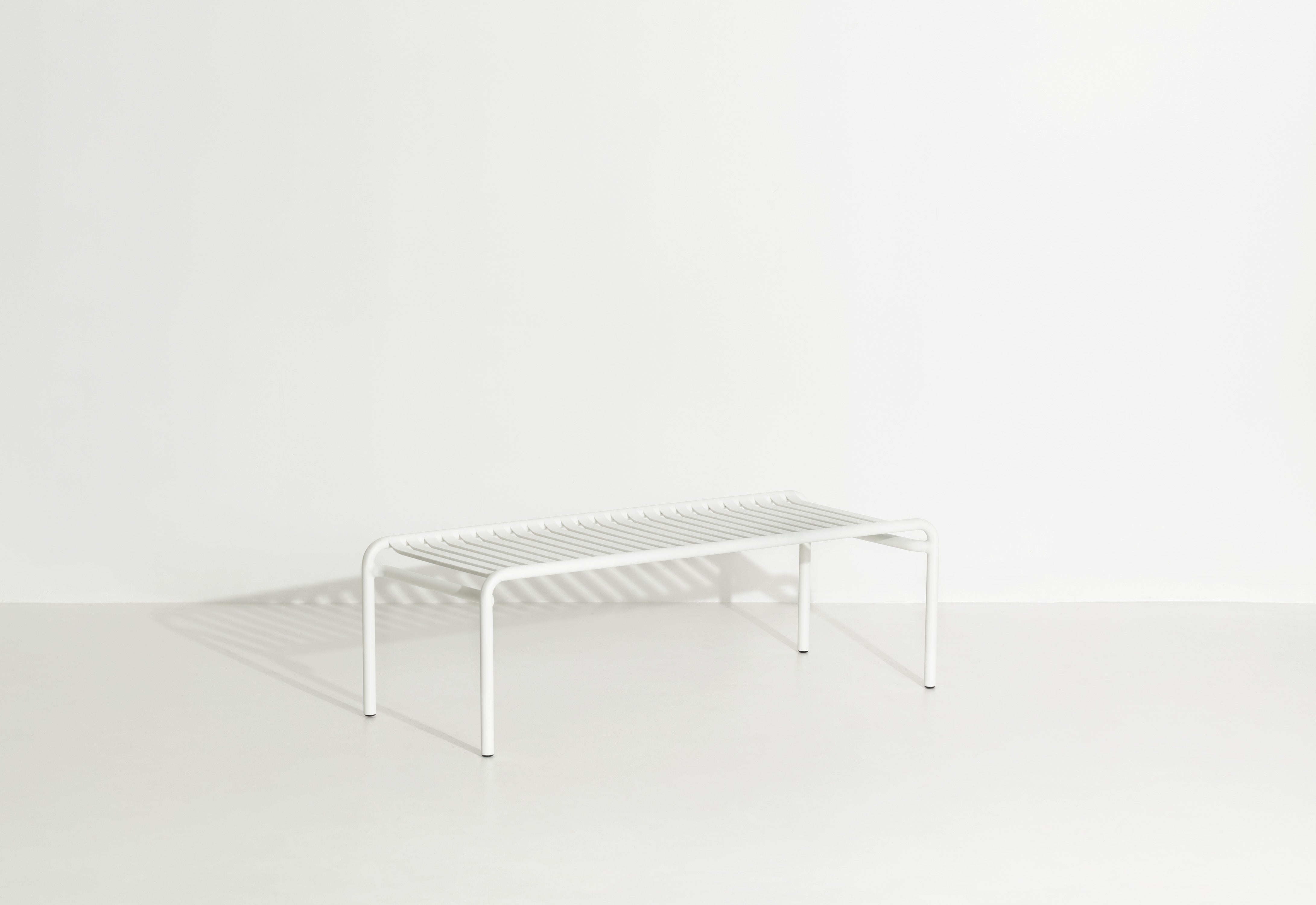 WEEK-END witte tuintafel