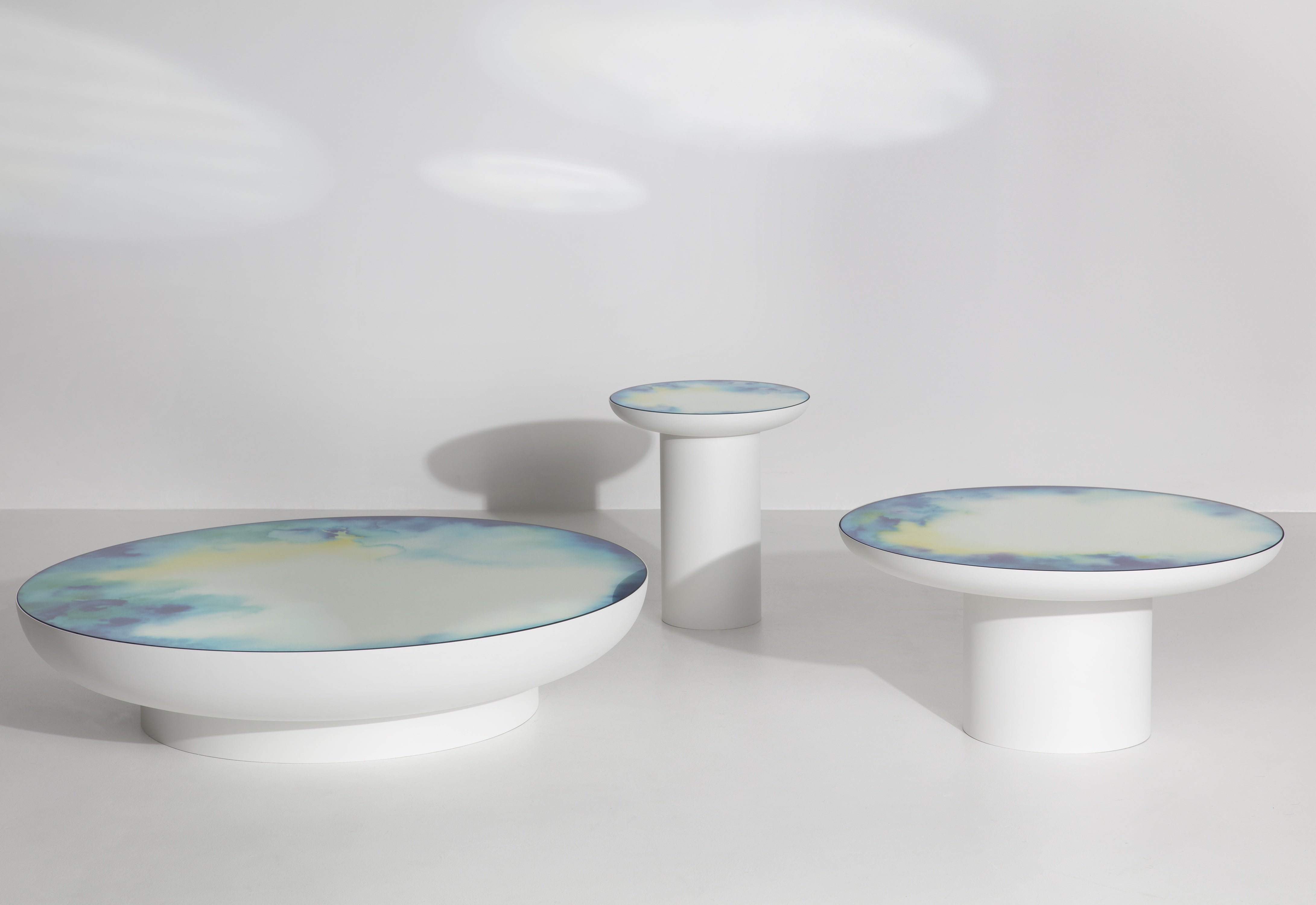 Bijzettafel FRANCIS wit met een spiegelblad