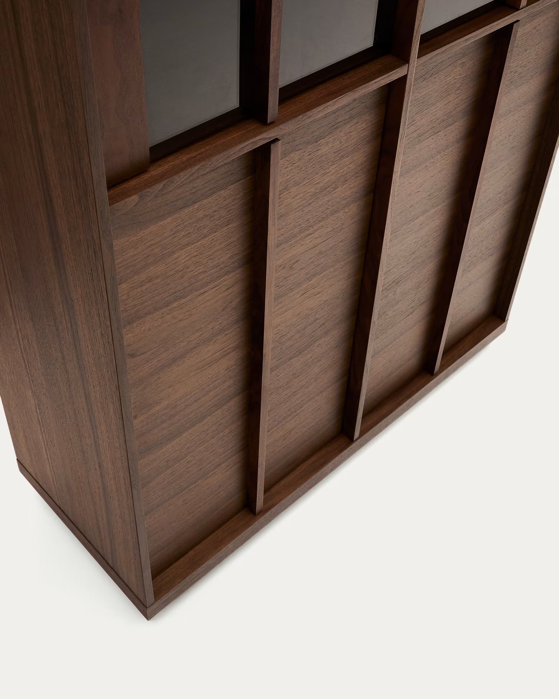 ONIX Display Cabinet in Walnut Finish