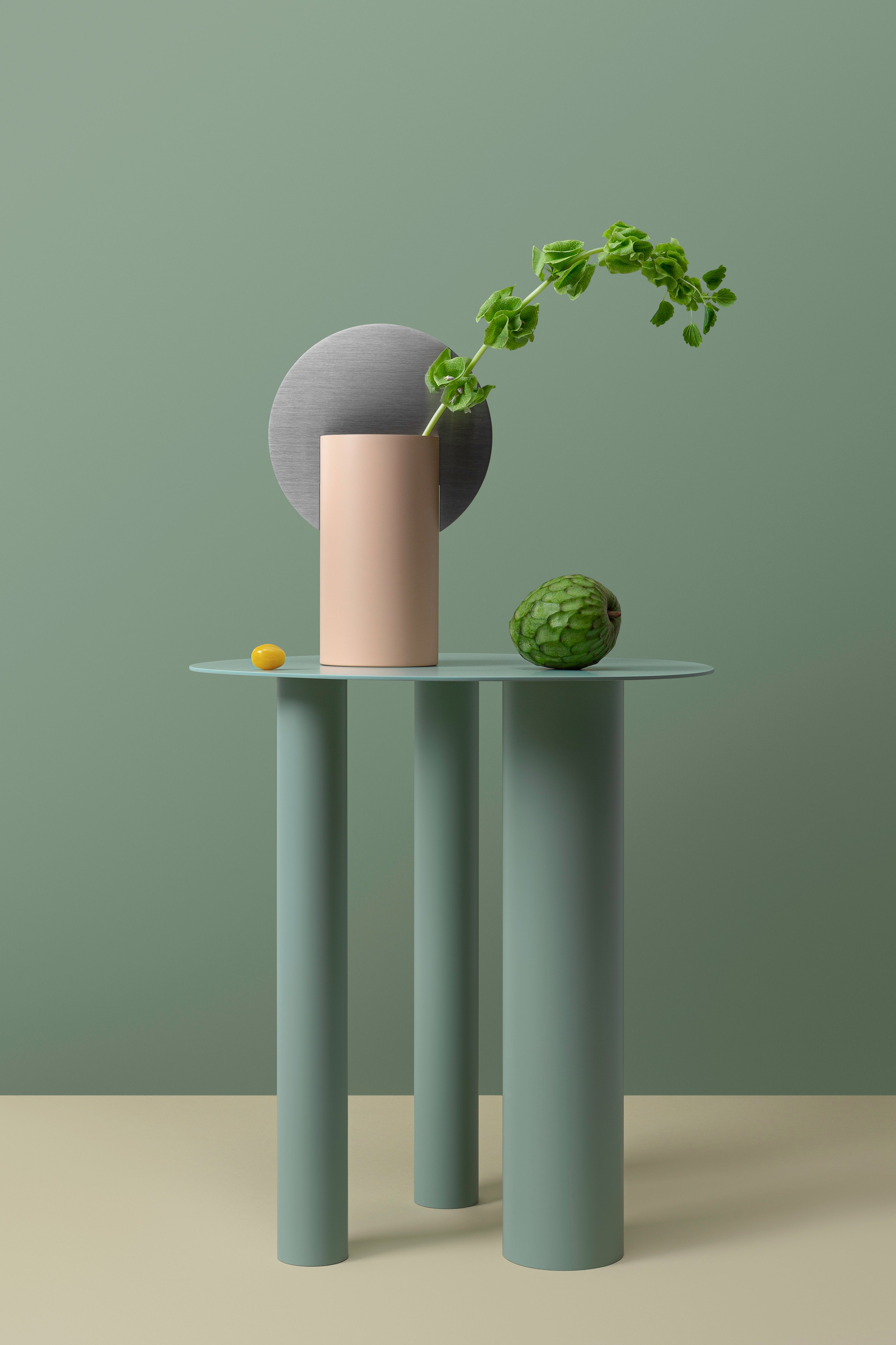 Wassergefäß MALEVICH pudriges Rosa mit Stahl