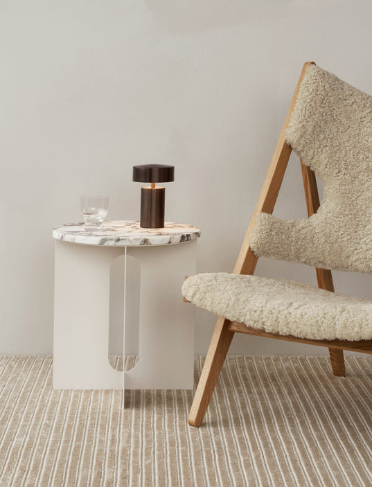 ANDROGYNE cream side table