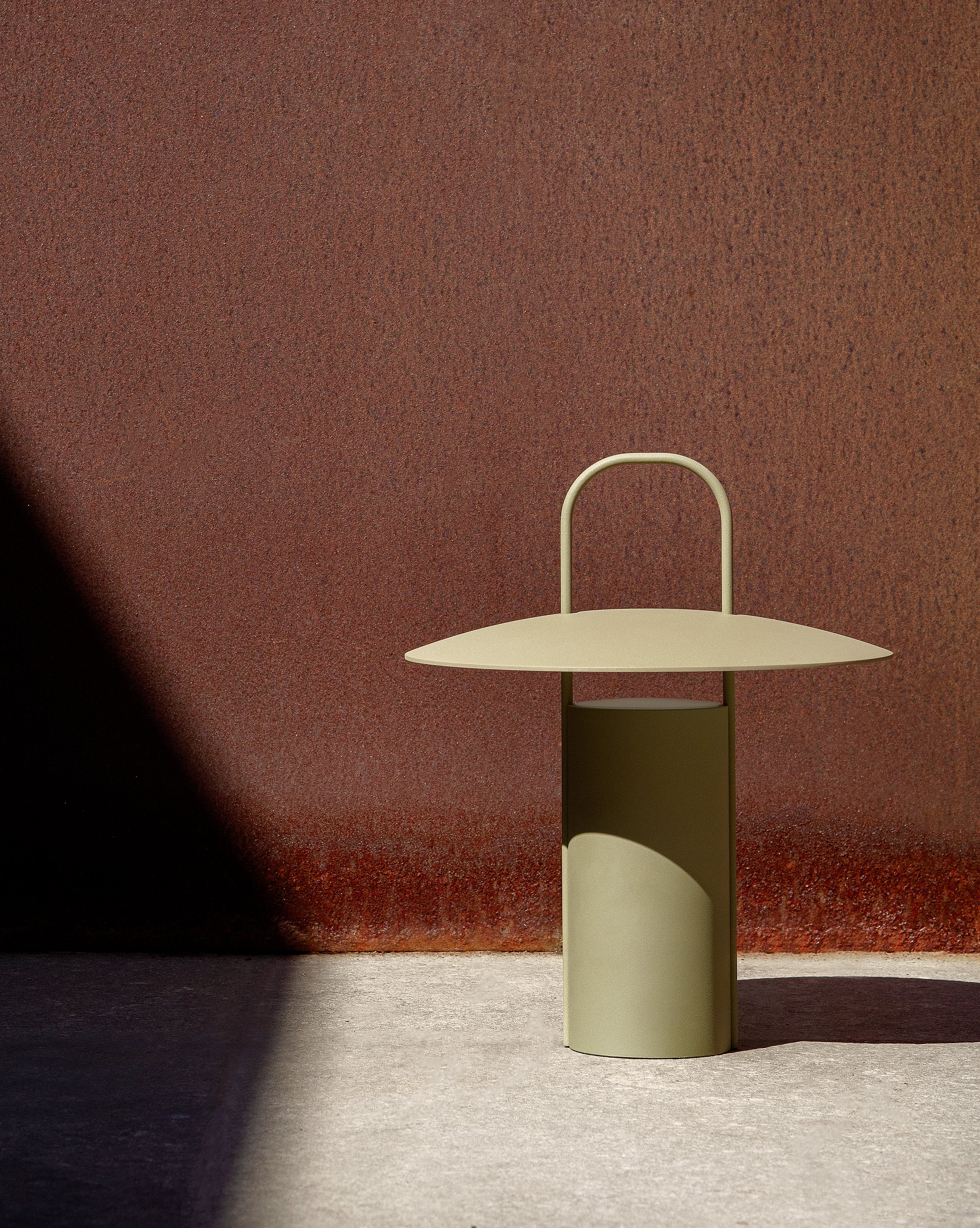 Portable lamp RAY olive
