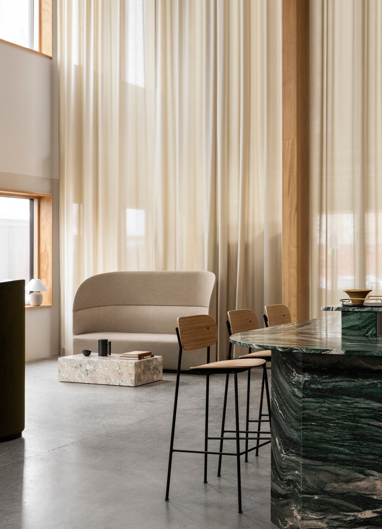 Upholstered stool CO green