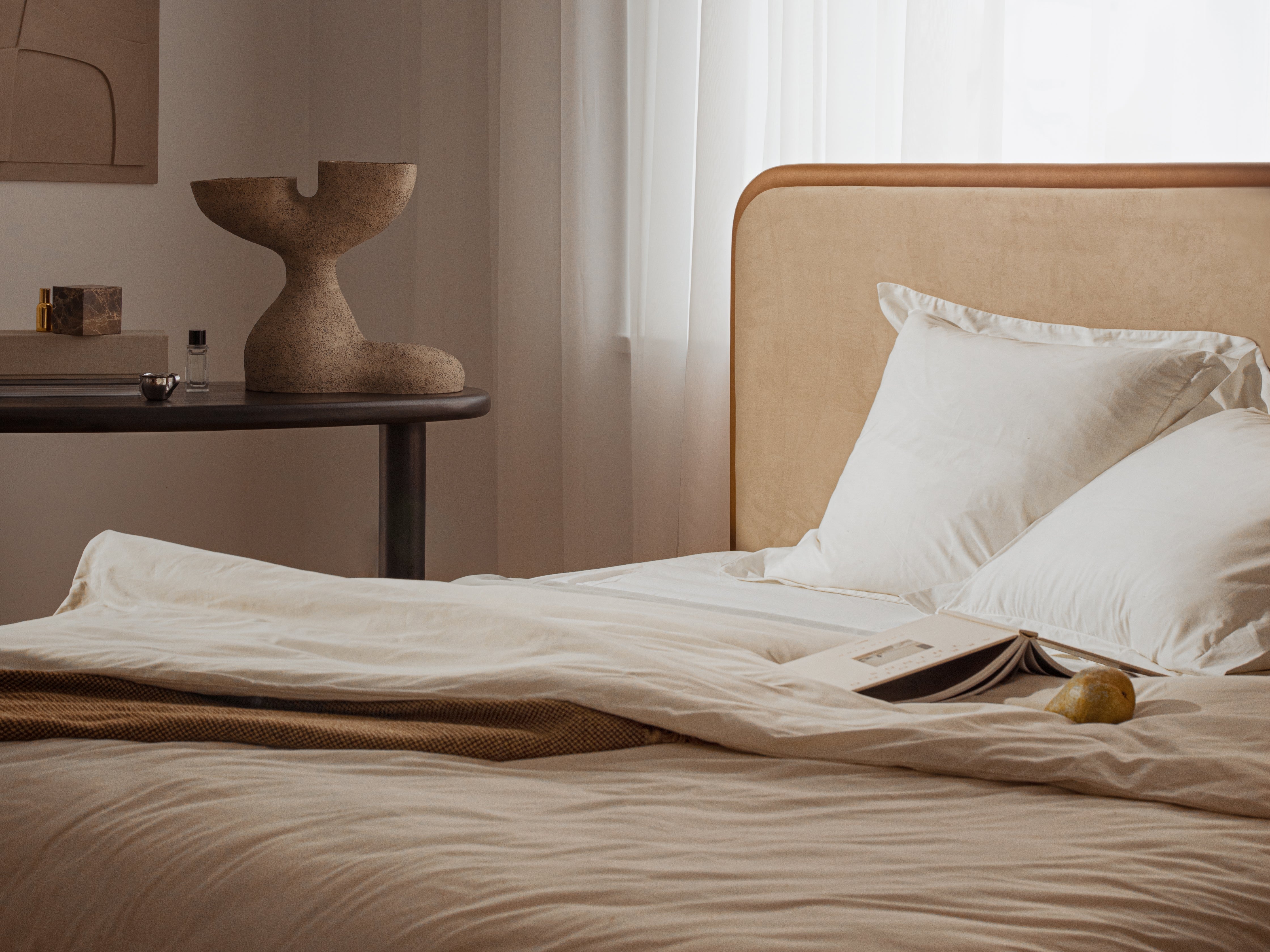 Bed AVELINE terracotta boucle