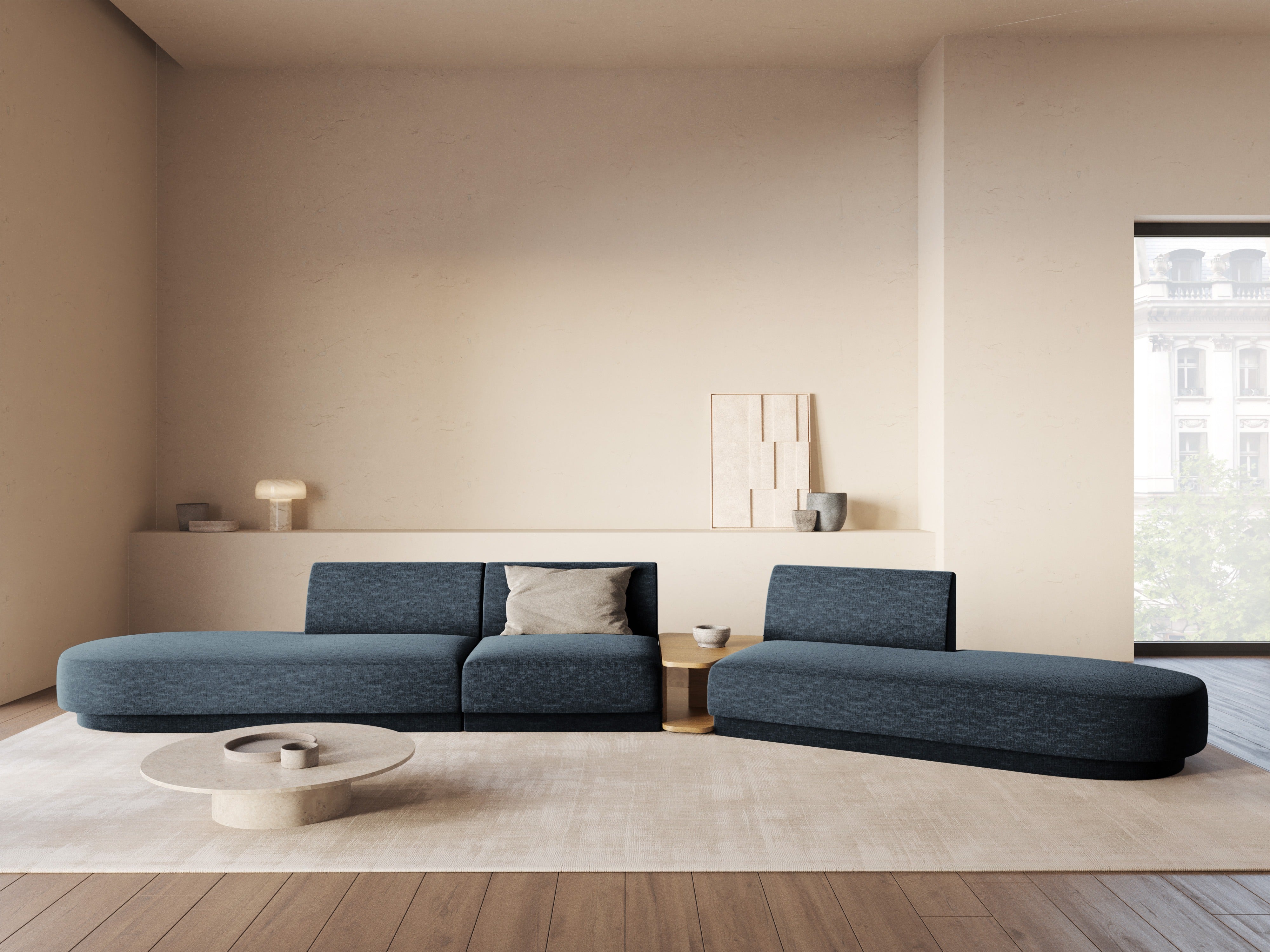 Modulares Sofa mit Tisch, 5-Sitzer MILEY in königsblauem, seidig schimmerndem Chenille, rechtsseitig