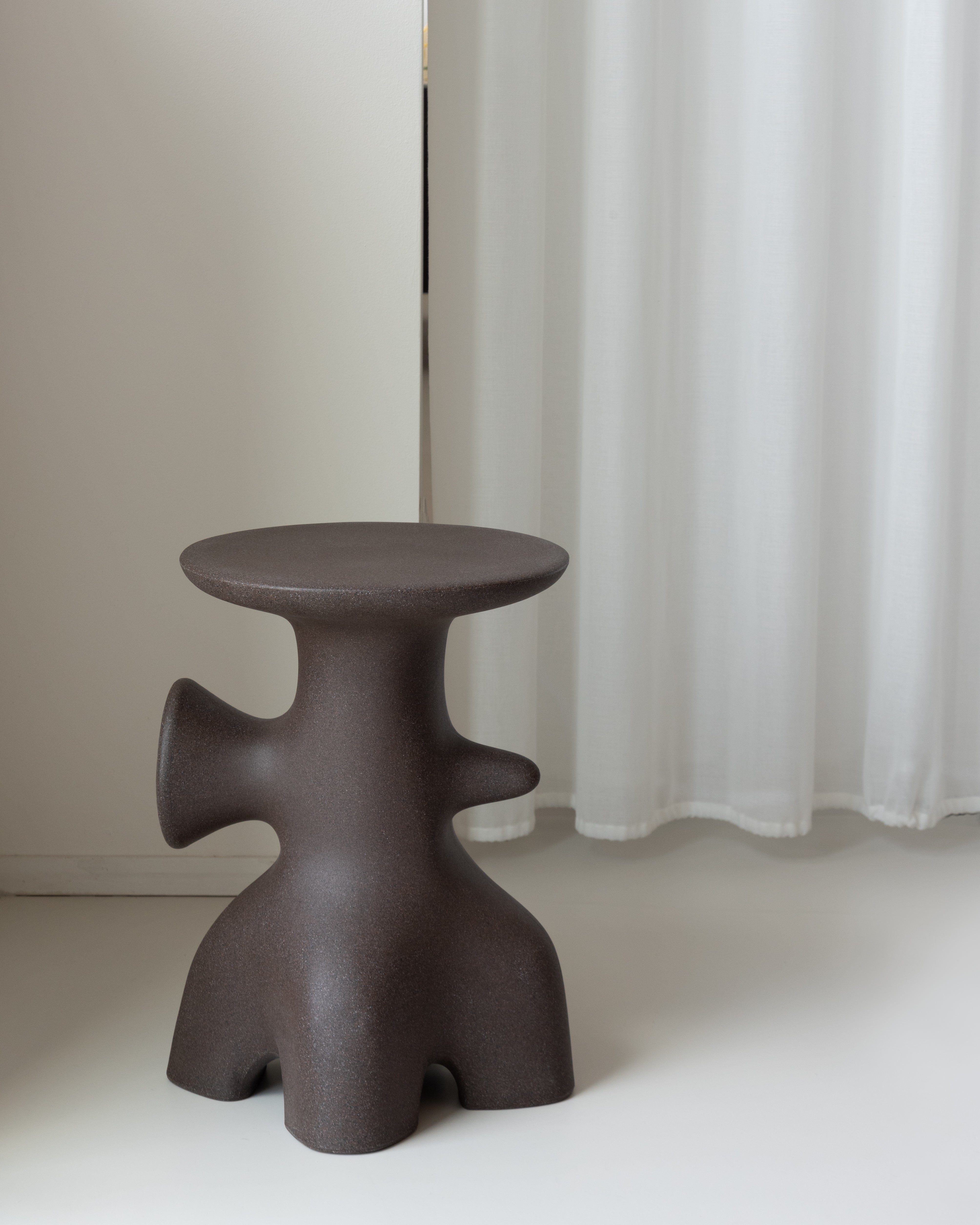 Bijzettafel ARCHEO donkerbruin