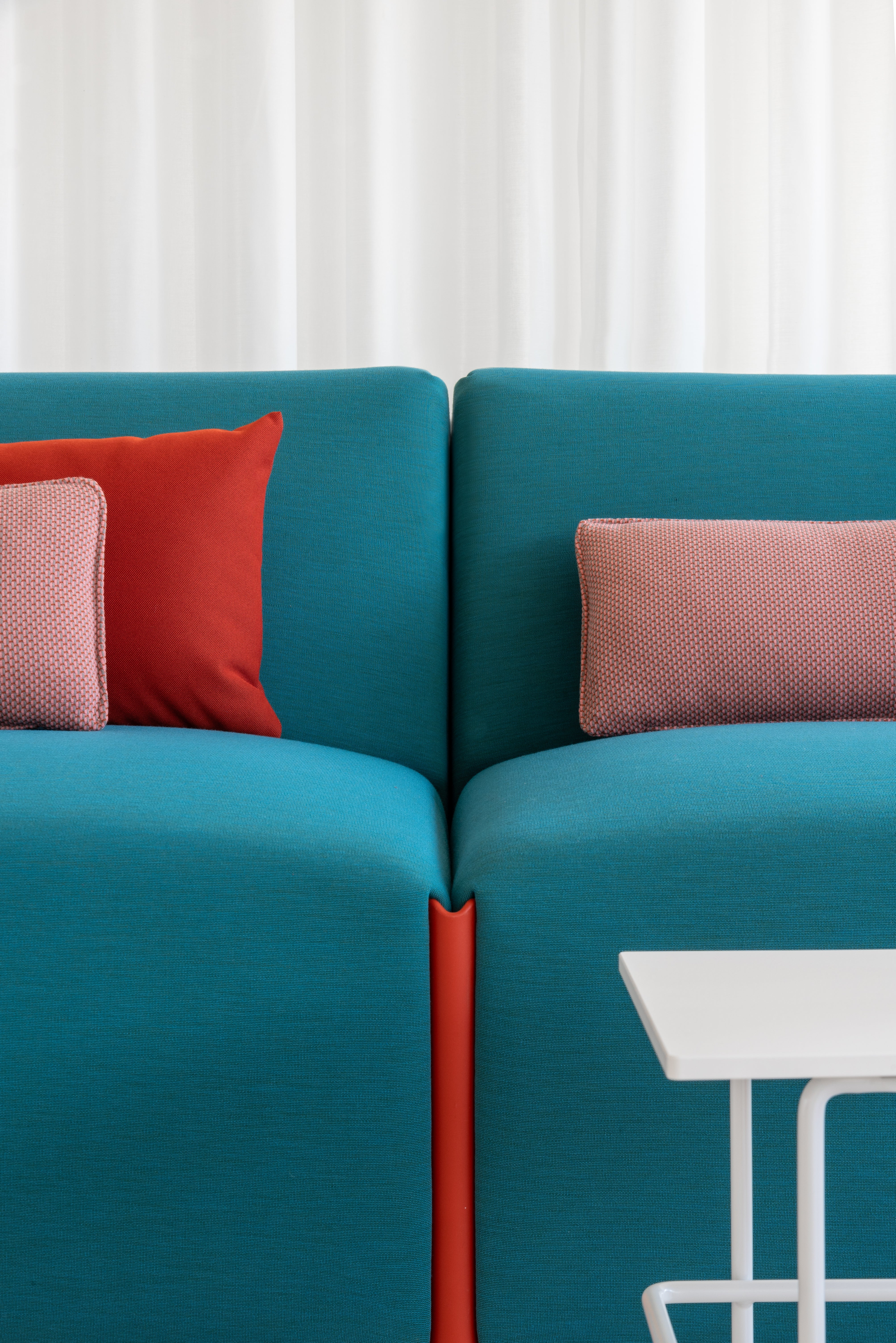 COSTUME upholstered 3-module sofa