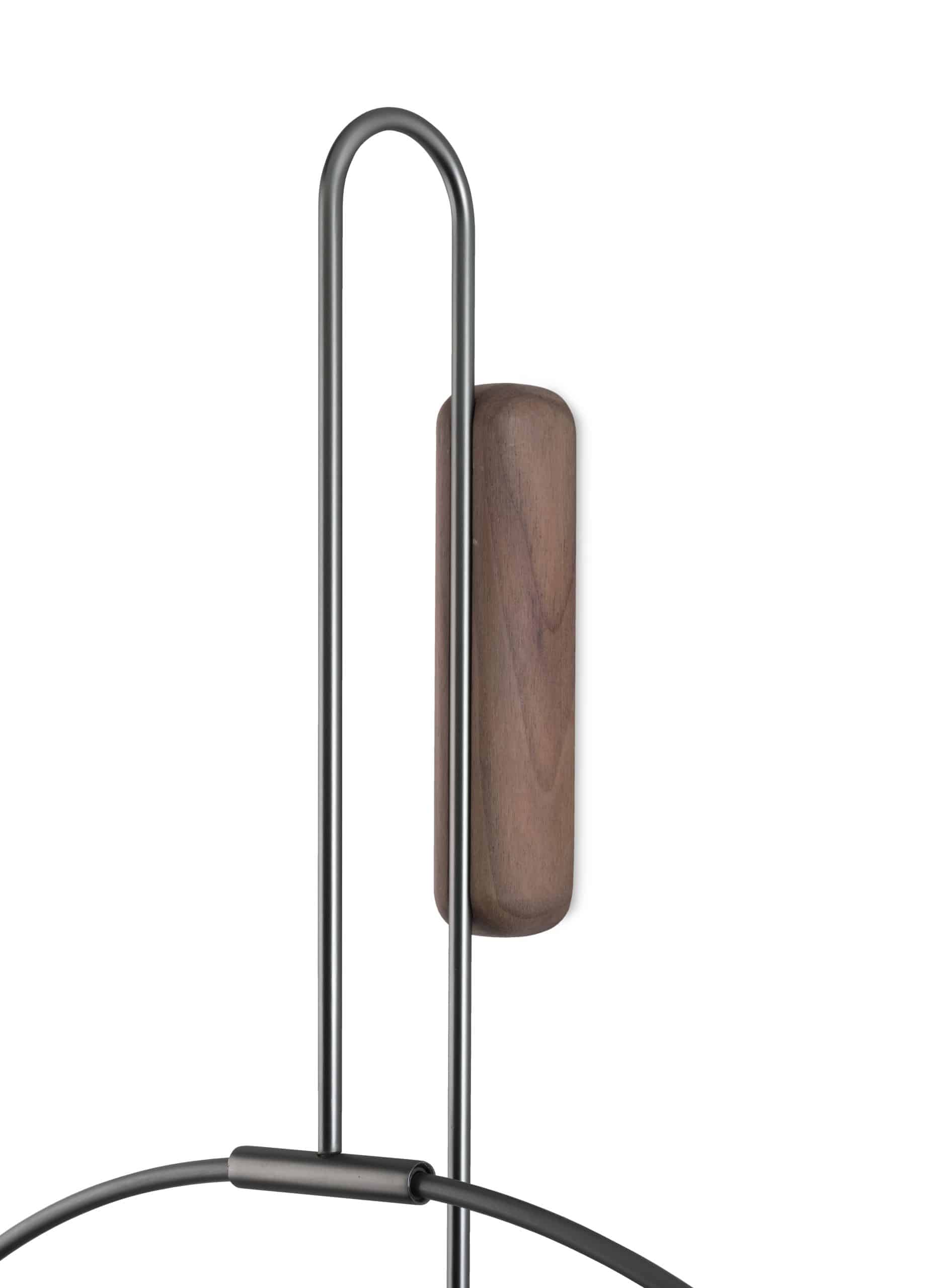 Wanduhr MICRO DARO Nussbaum mit Graphit