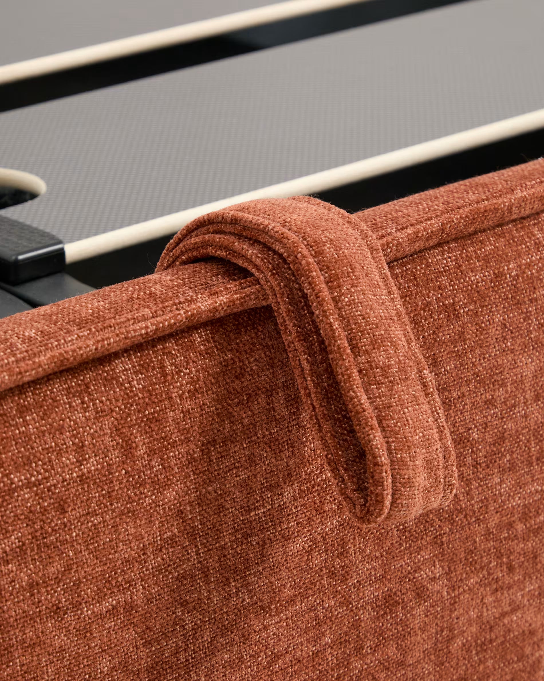 ARVIAN bed with storage for bedding, brick chenille