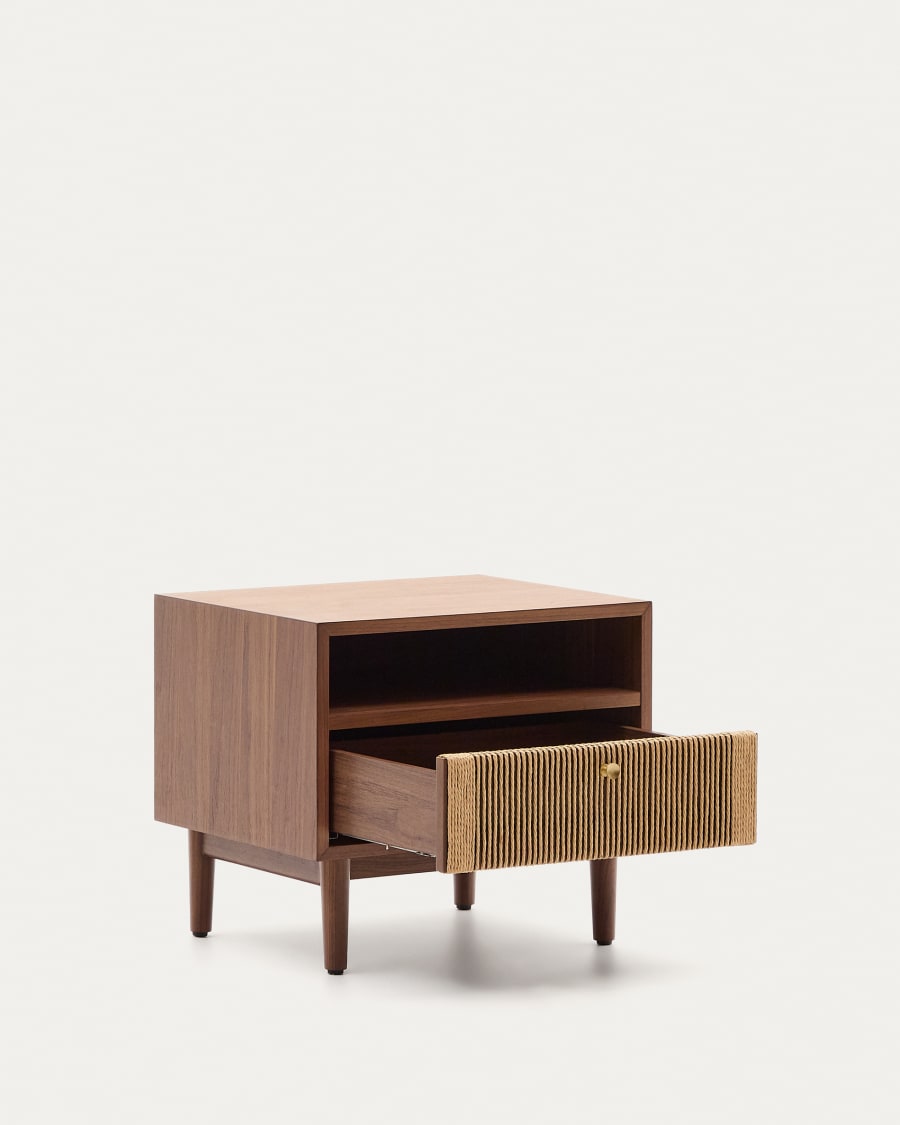 Elan Nussfurnier am Nachttisch