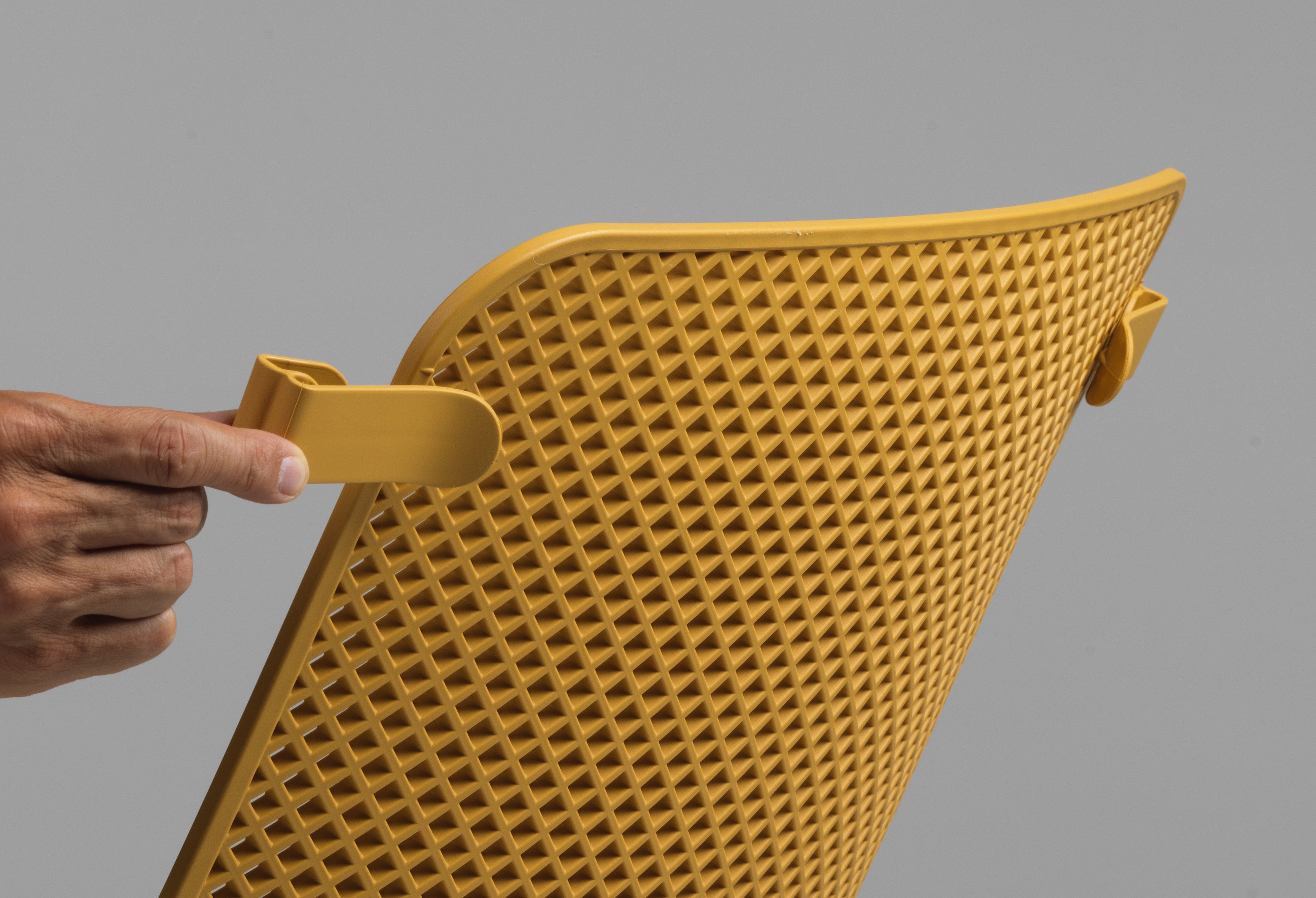 NET taupe outdoor armchair