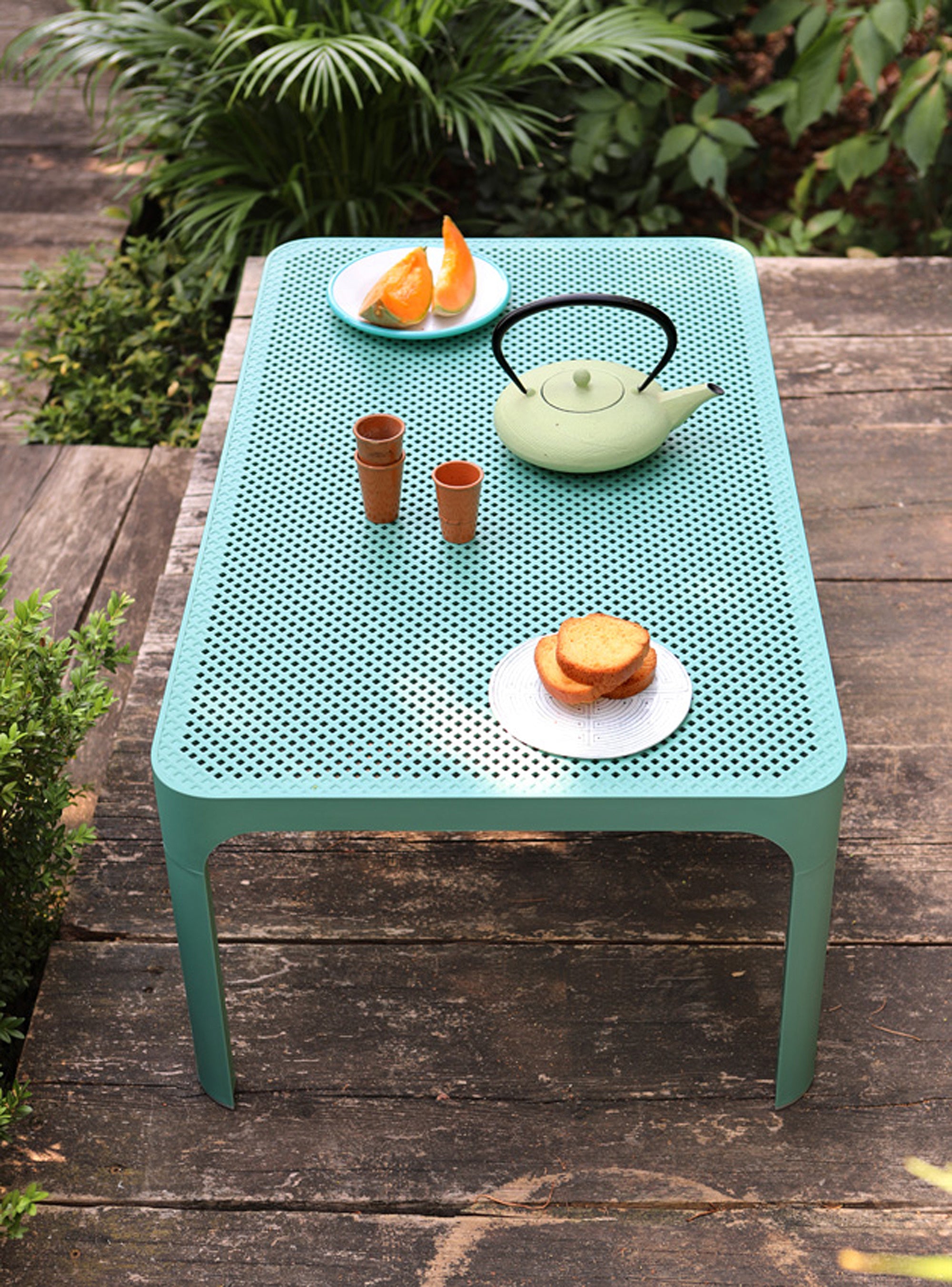 turquoise outdoor table NET