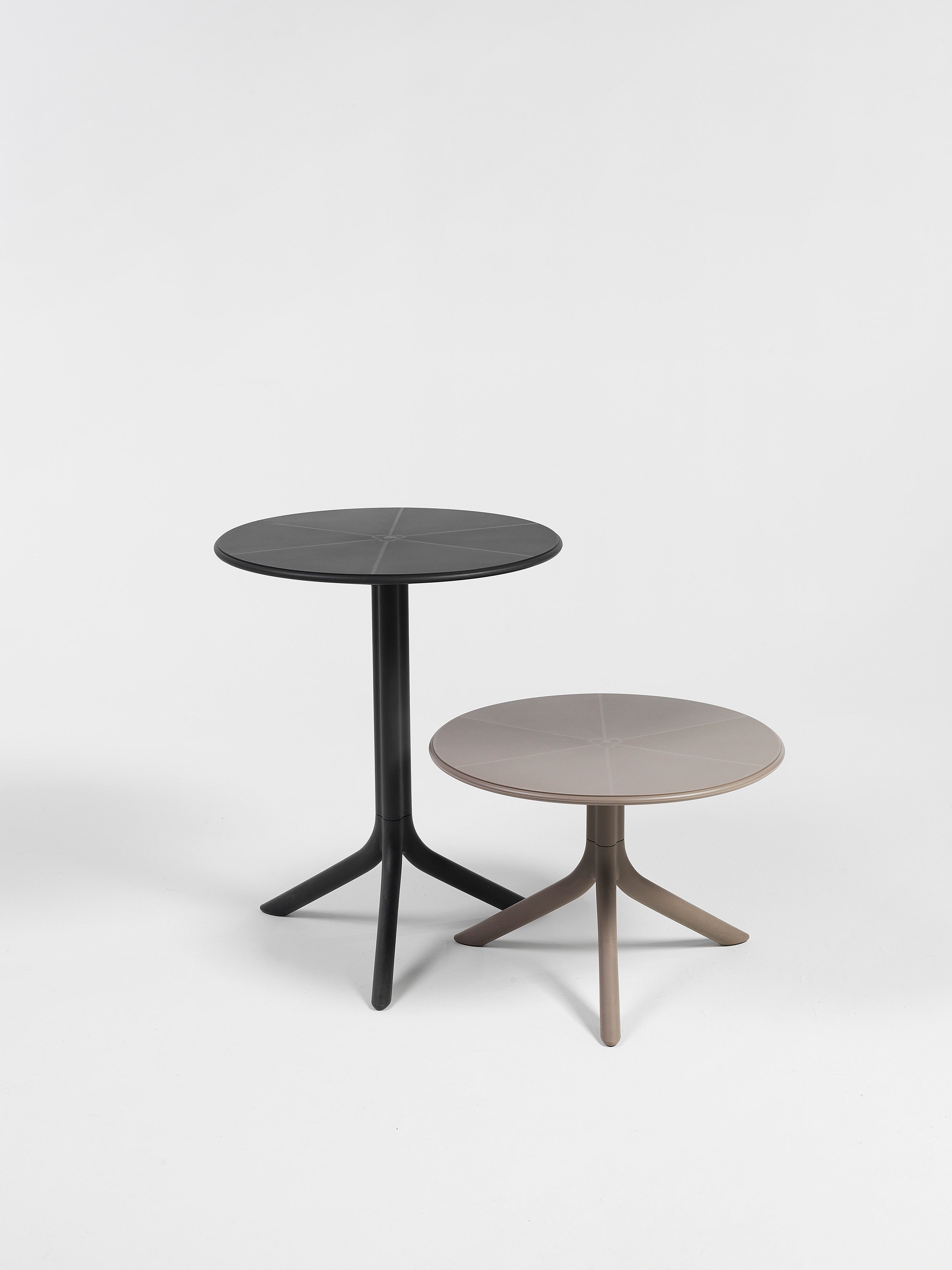 Buiten ronde tafel met hoogteverstelling SPRITZ wit