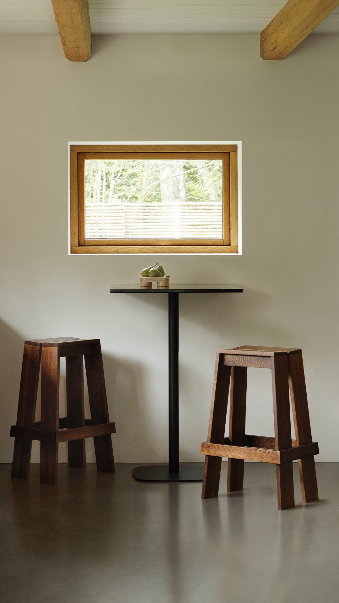 Lassen Sie Bridd Braund Stool Asion