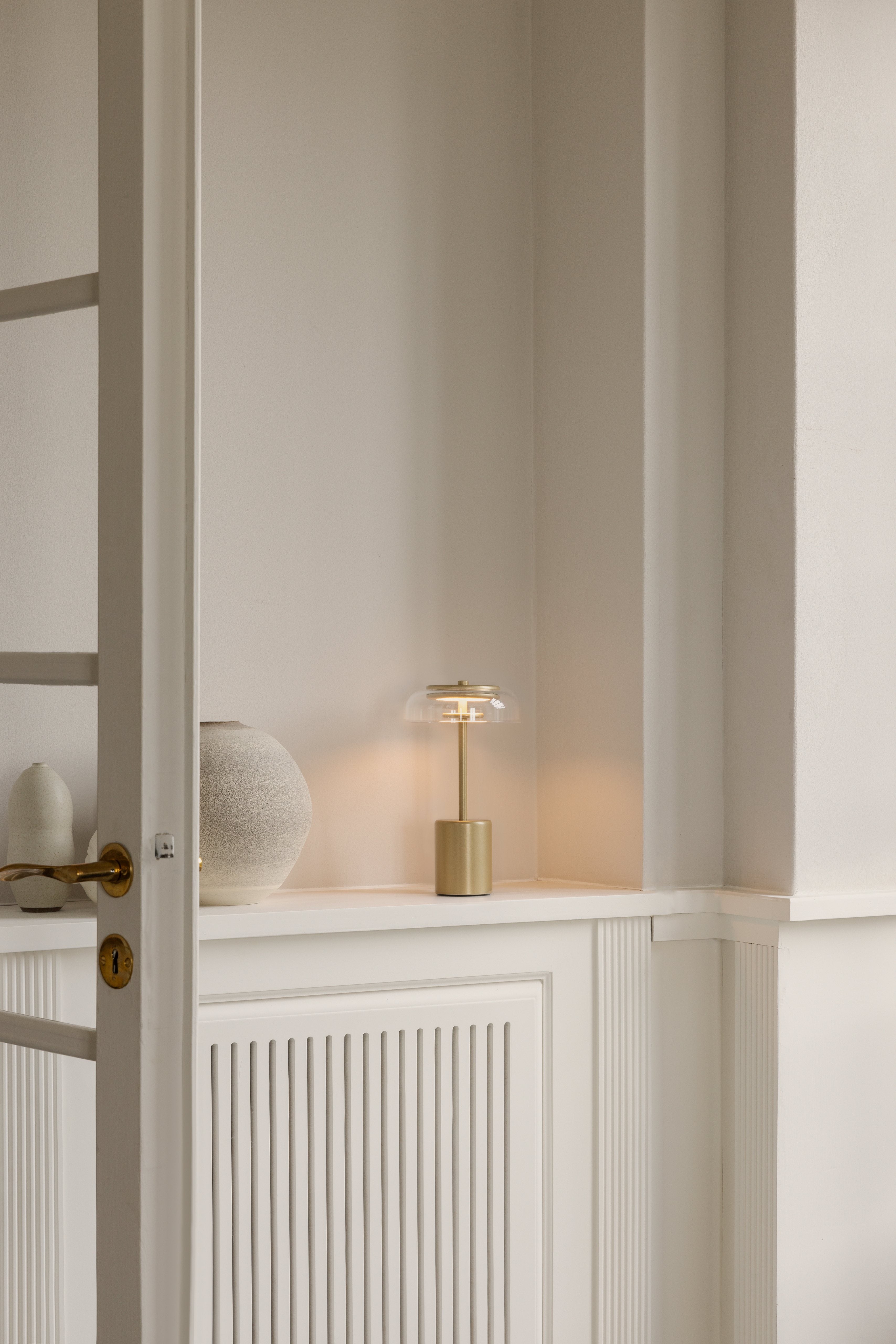 Tragbare Lampe BLOSSI gold mit transparentem Glas