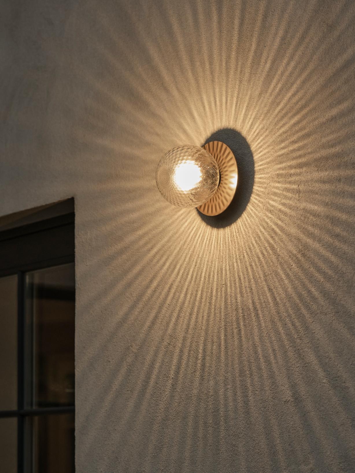 Buitenwandlamp LIILA donkerbruin met transparant glas