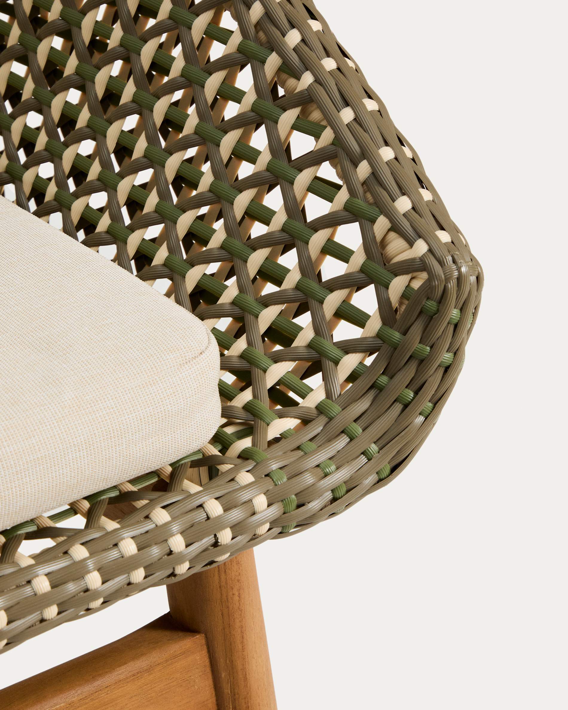 OLBIA Garden Chair in Synthetic Rattan and Teak Wood