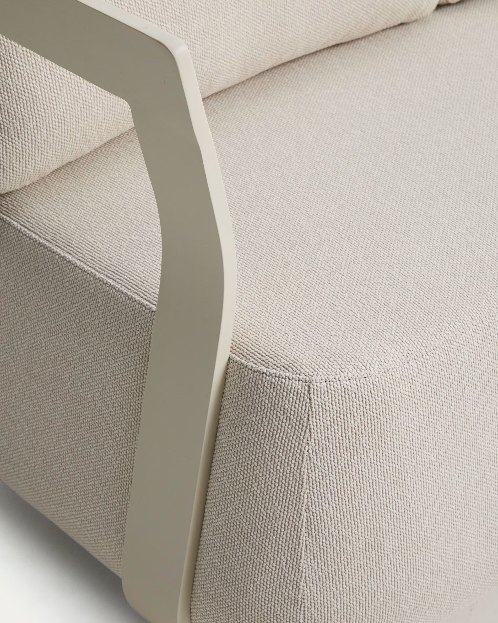 Sofa ogrodowa 3-osobowa TAMARIS ecru, marka Kave Home
