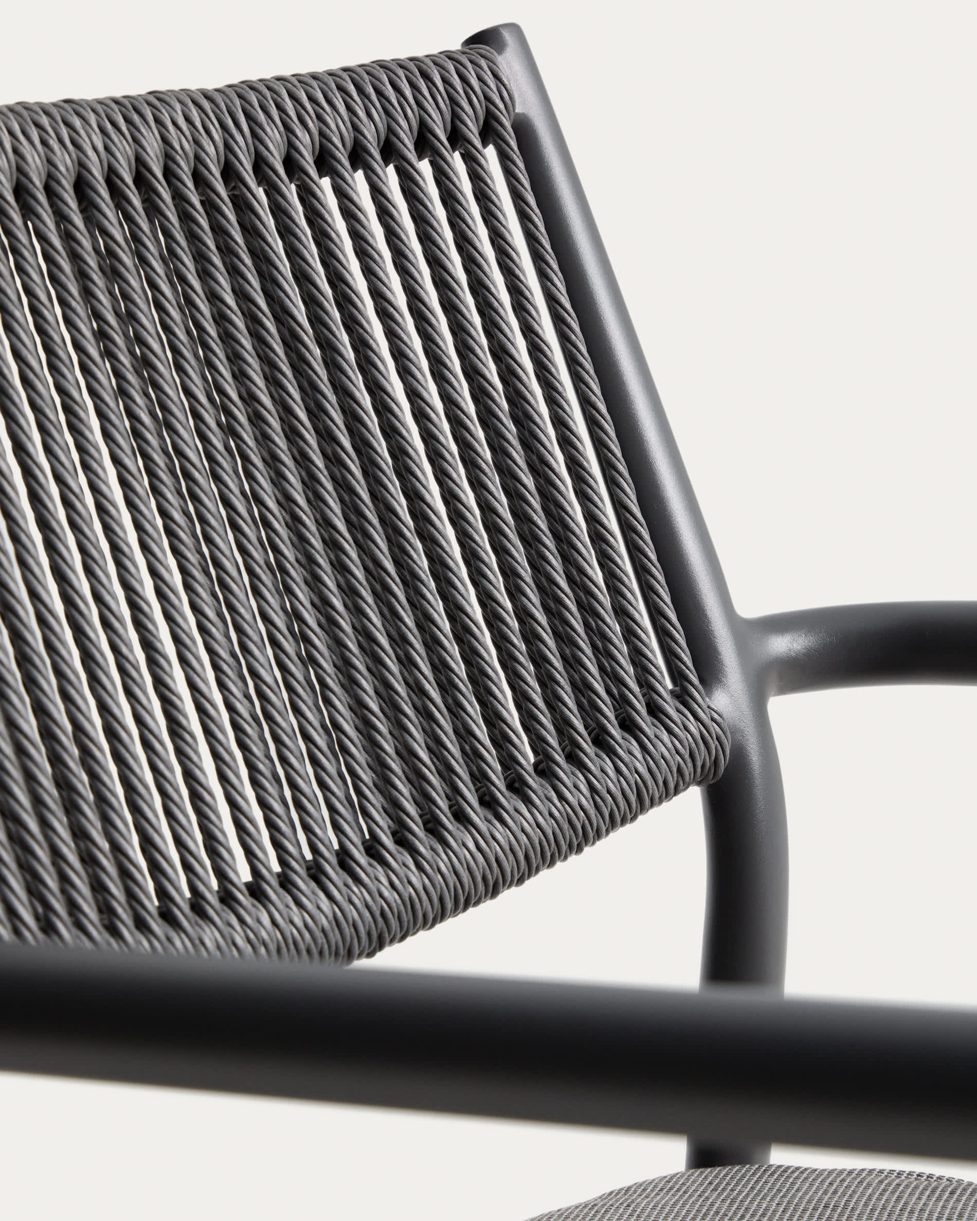ARGASI garden chair in graphite