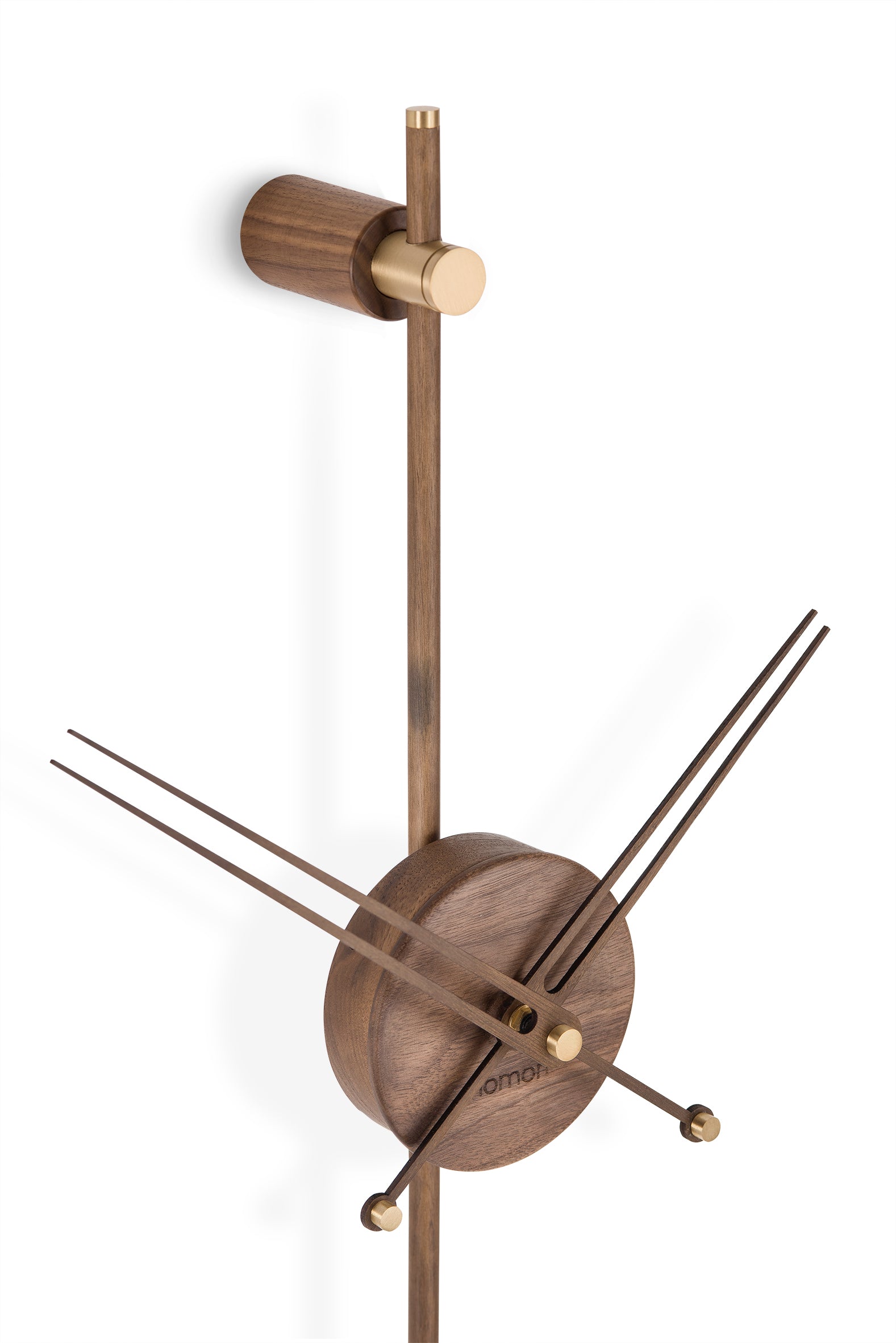 Wandklok PUNTO Y COMA PREMIUM notenhout met messing