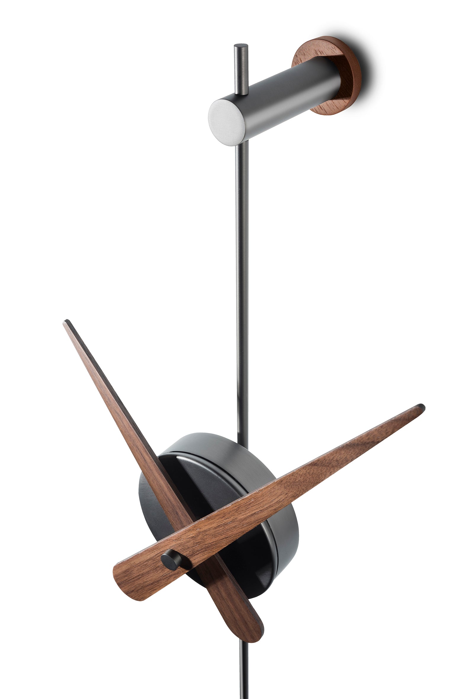 Wandklok PUNTO Y COMA notenhout met grafiet