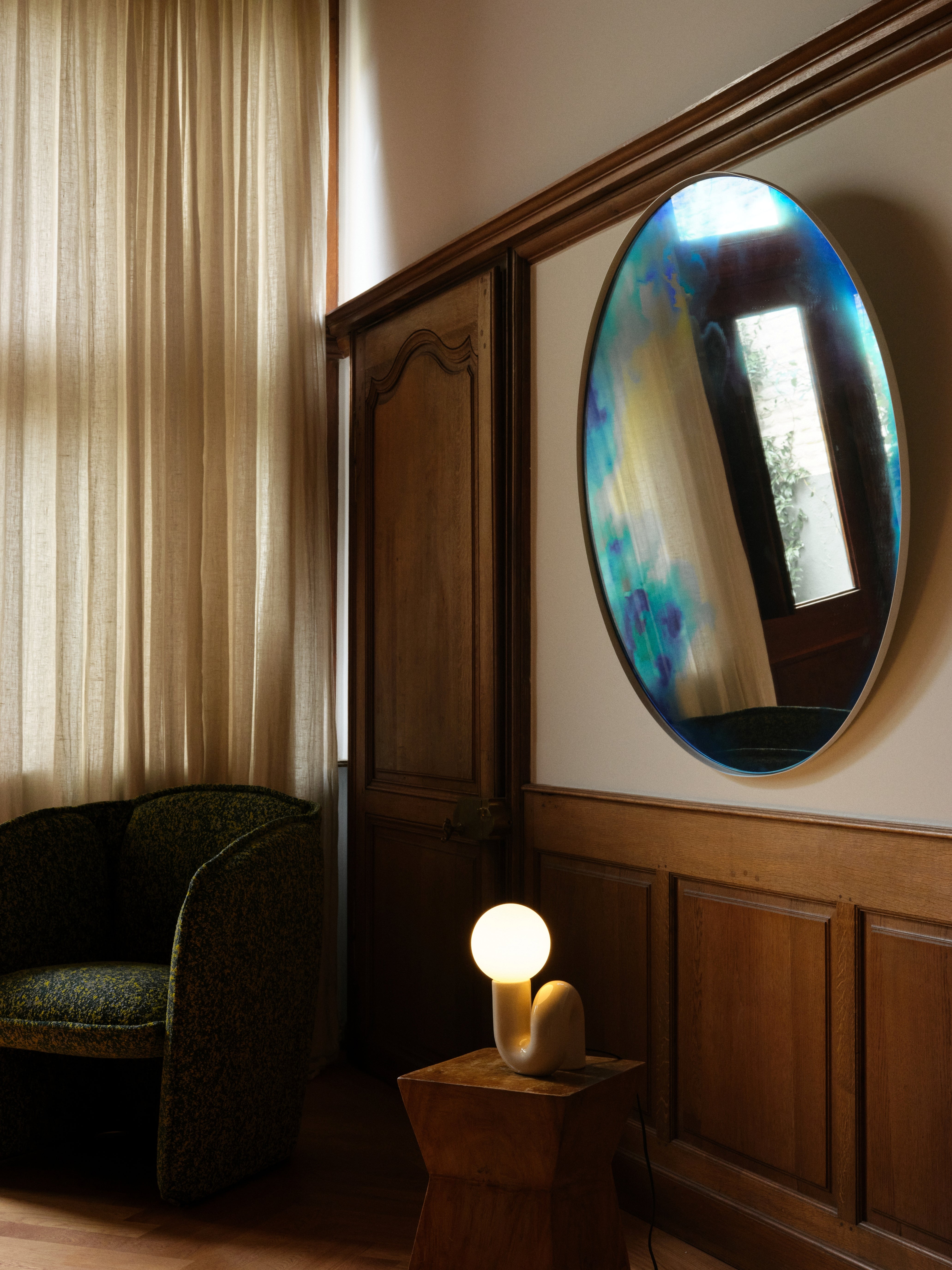 Ronde wandspiegel FRANCIS wit met groen-blauwe accenten