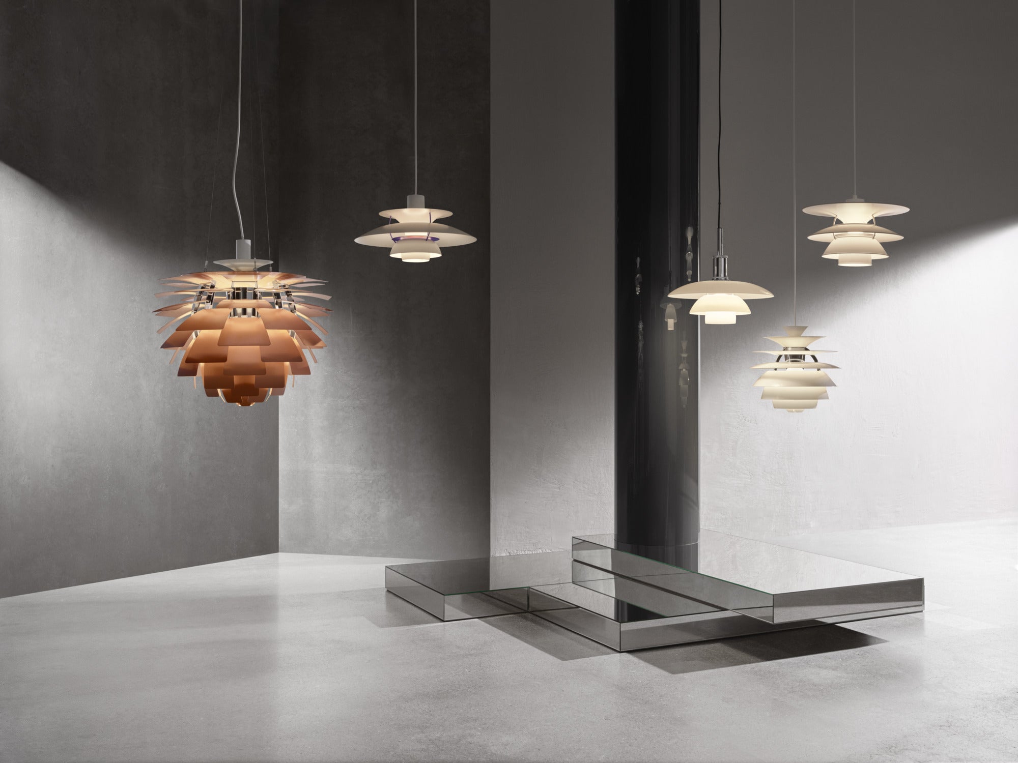 Hanglamp PH 4½-4 wit met verchroomde afwerking