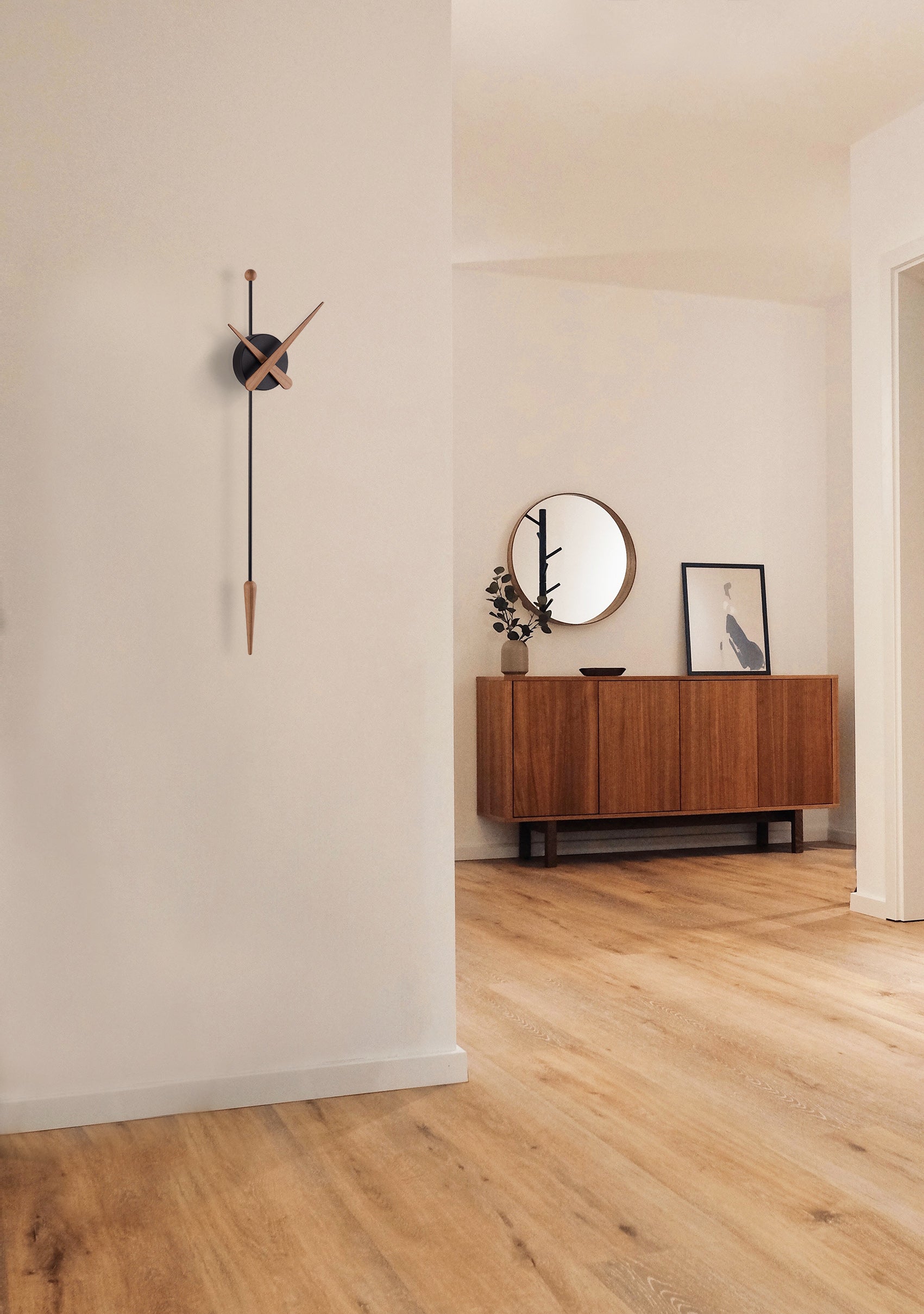 Wandklok PUNTA eikenhout met zwart