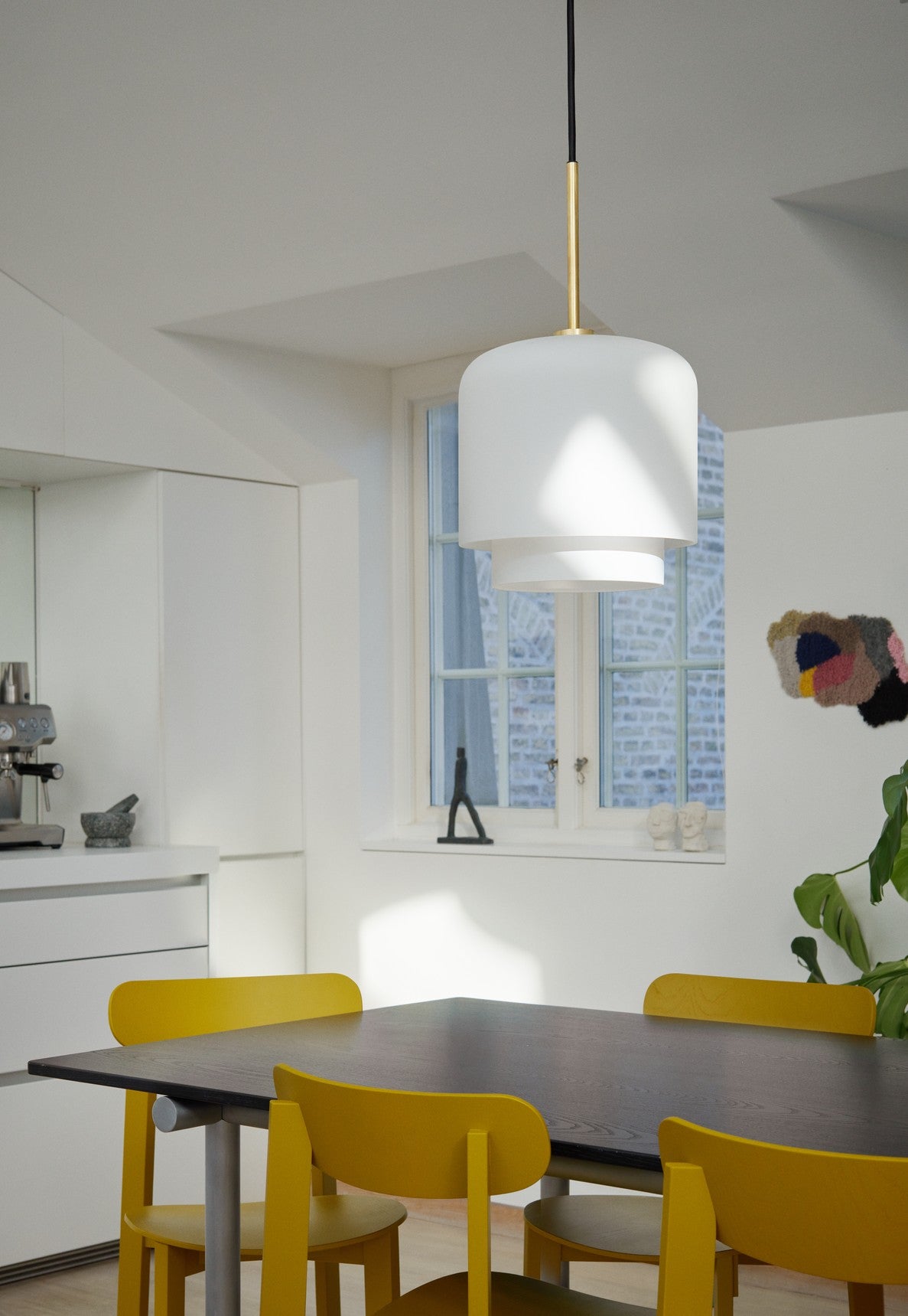 Lampa wisząca MEGUMI biały z mosiężnym wykończeniem