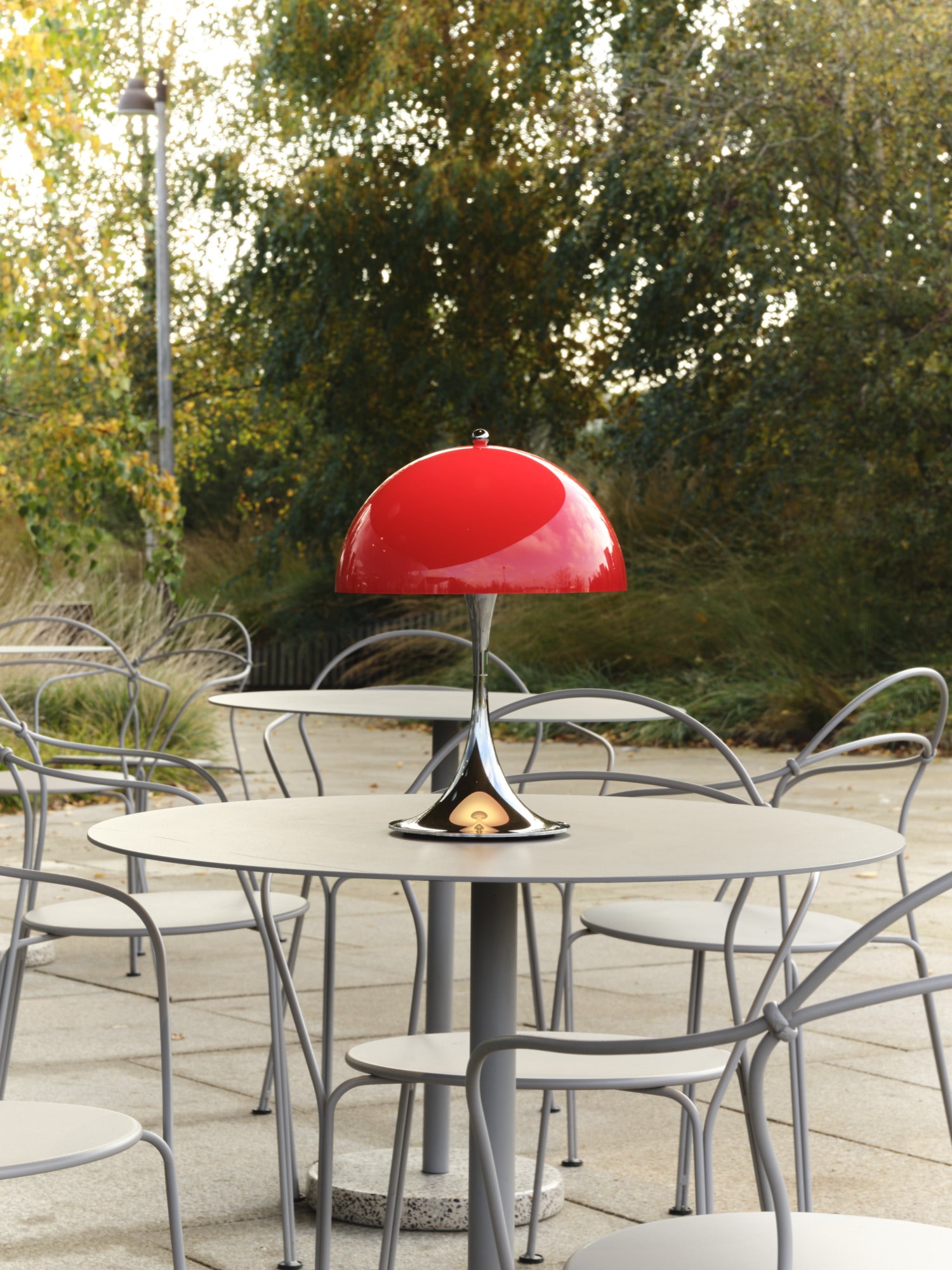 Portable Lamp PANTHELLA 250 red with chrome base