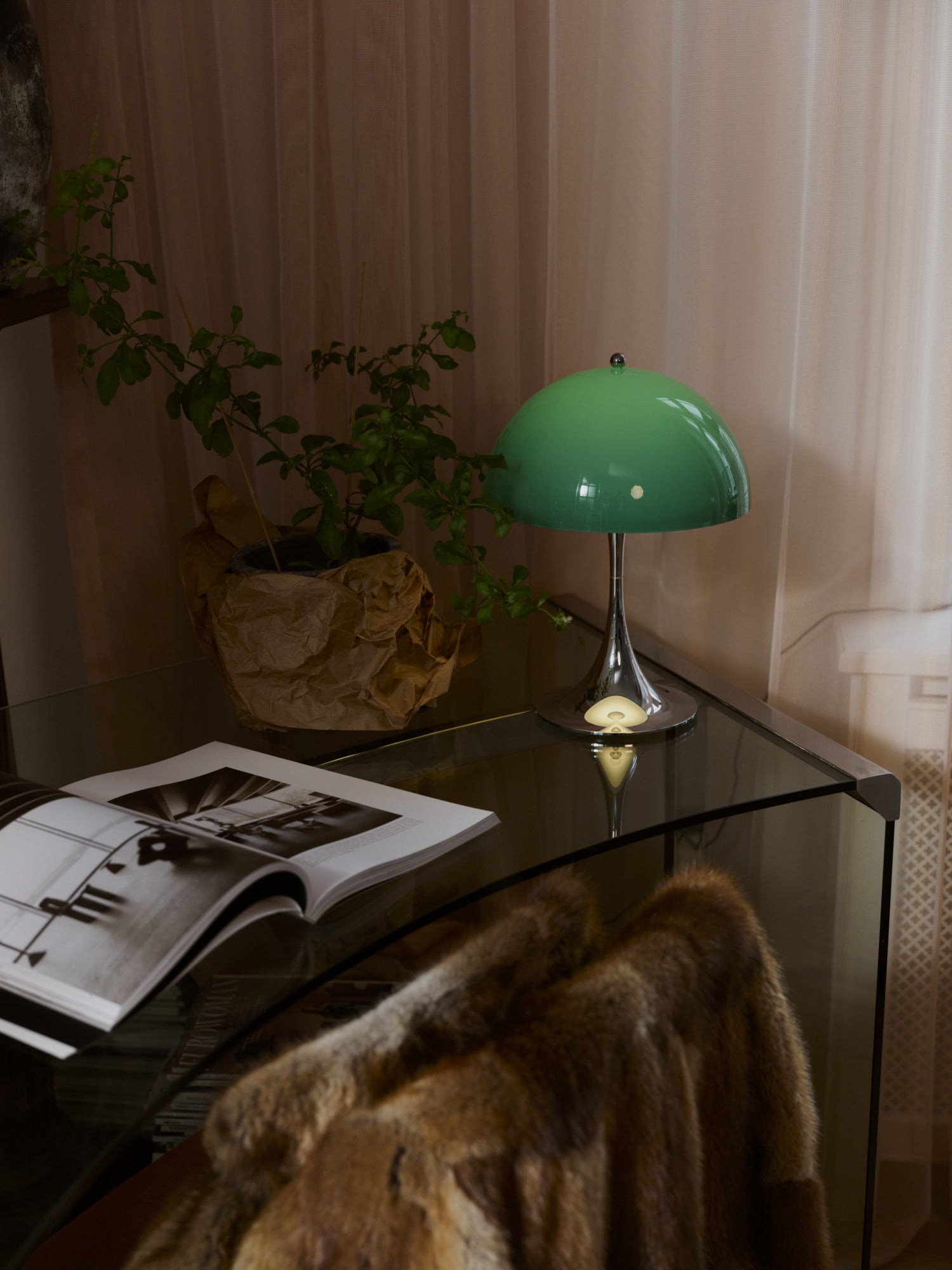 Portable Lamp PANTHELLA 250 green with chrome base