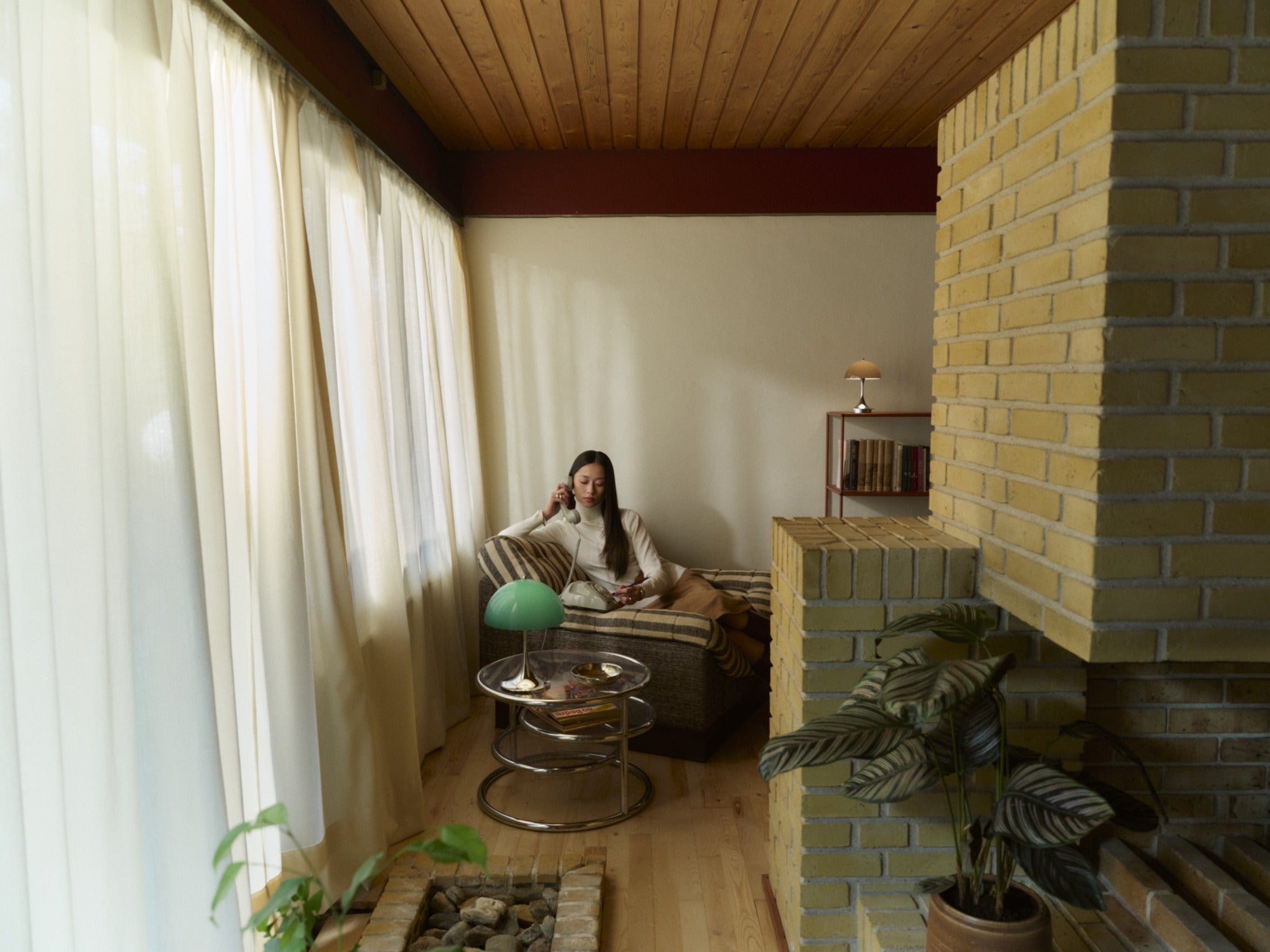 Portable Lamp PANTHELLA 250 green with chrome base