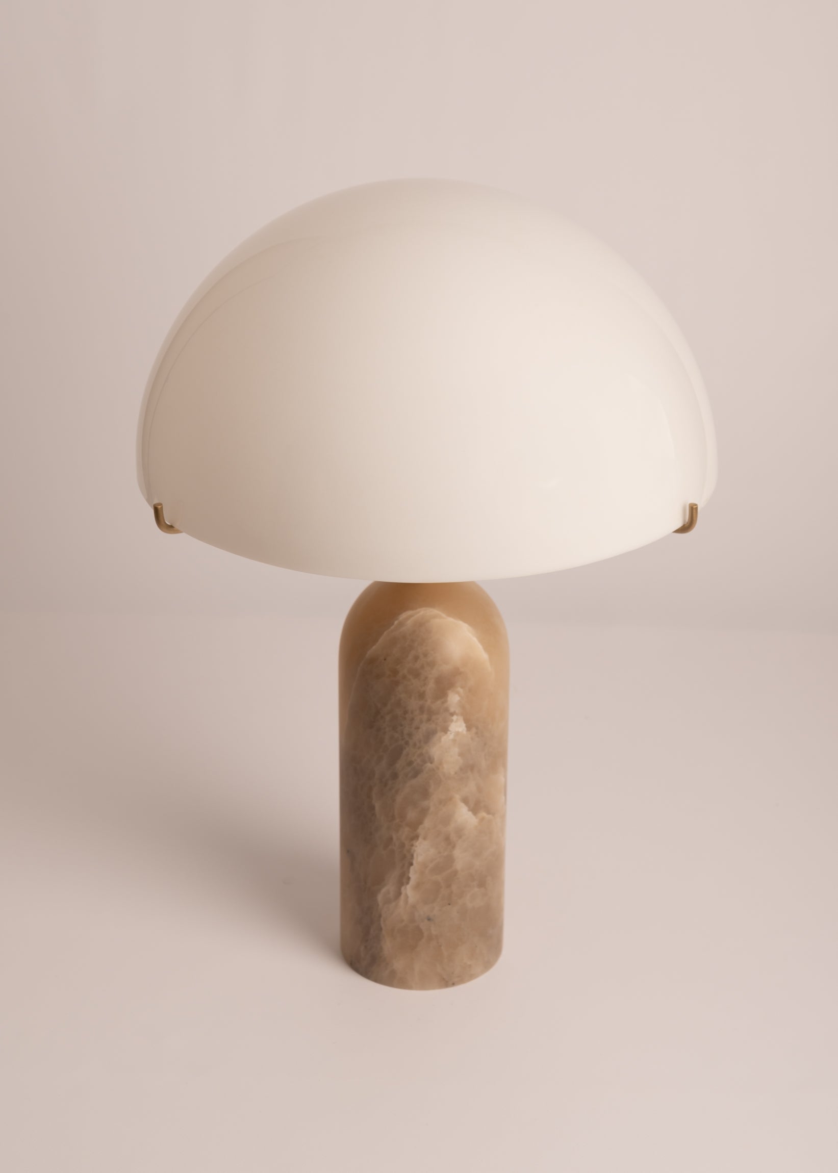 Tischlampe PEONO dunkelbeige Alabaster