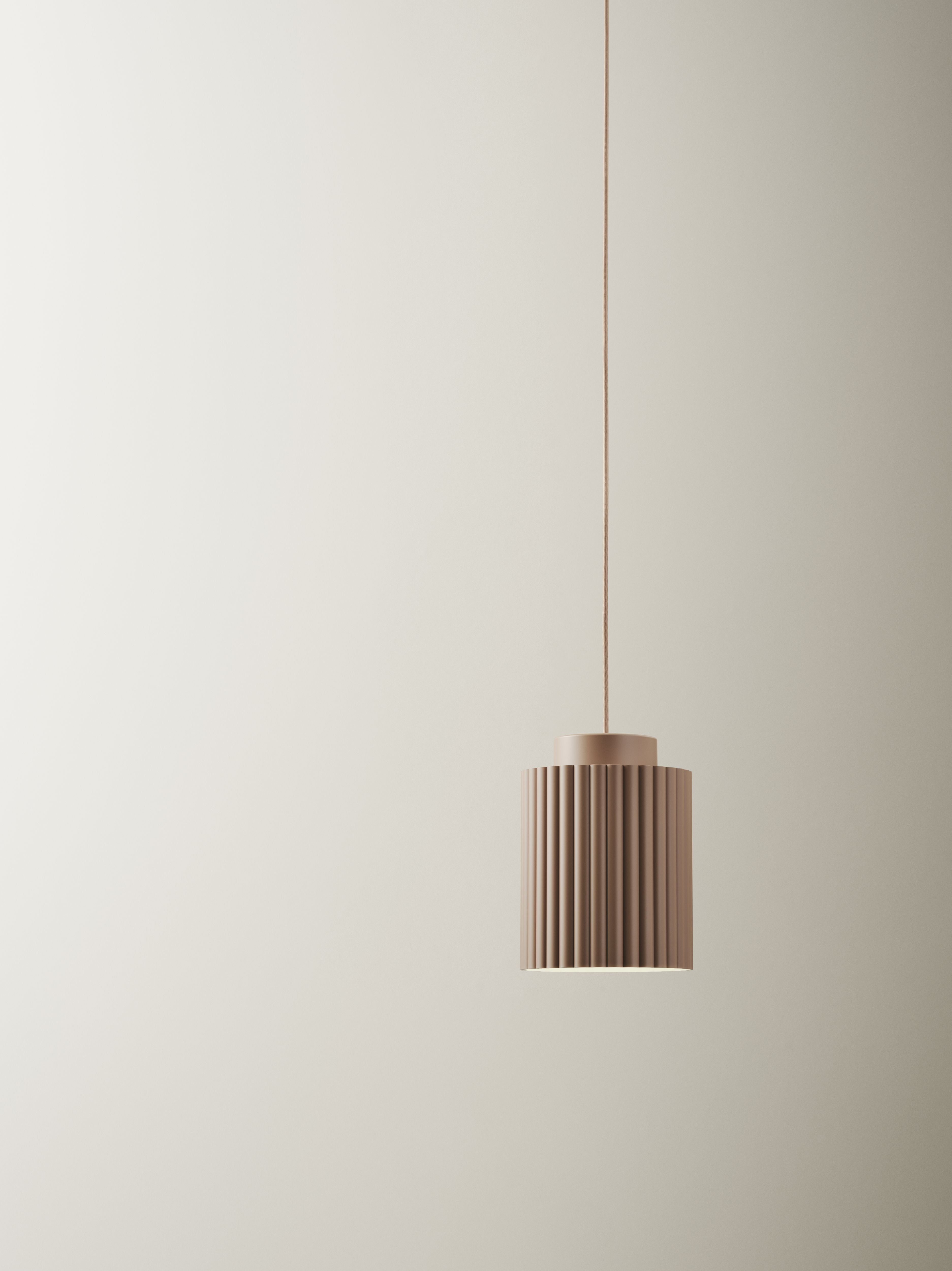 Lampa wisząca DONNA różowy – Pholc