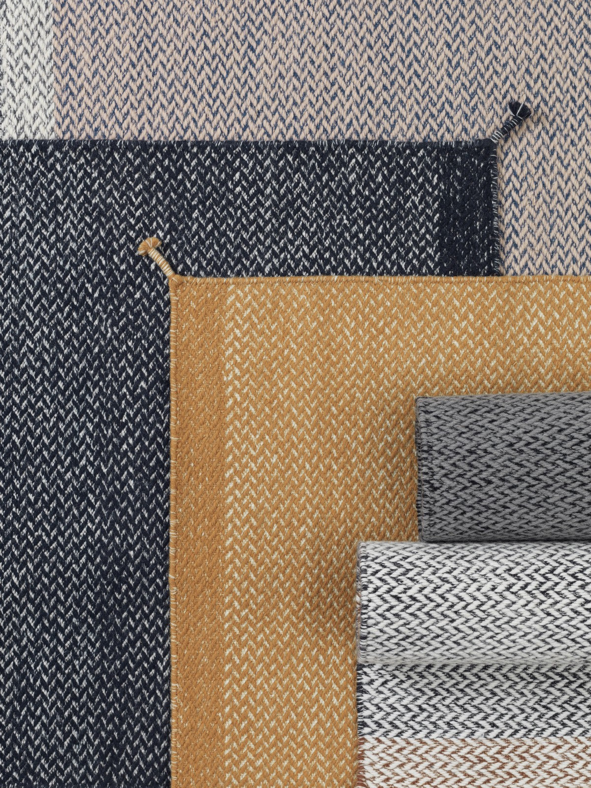 Tapis PLY granaatkleurig