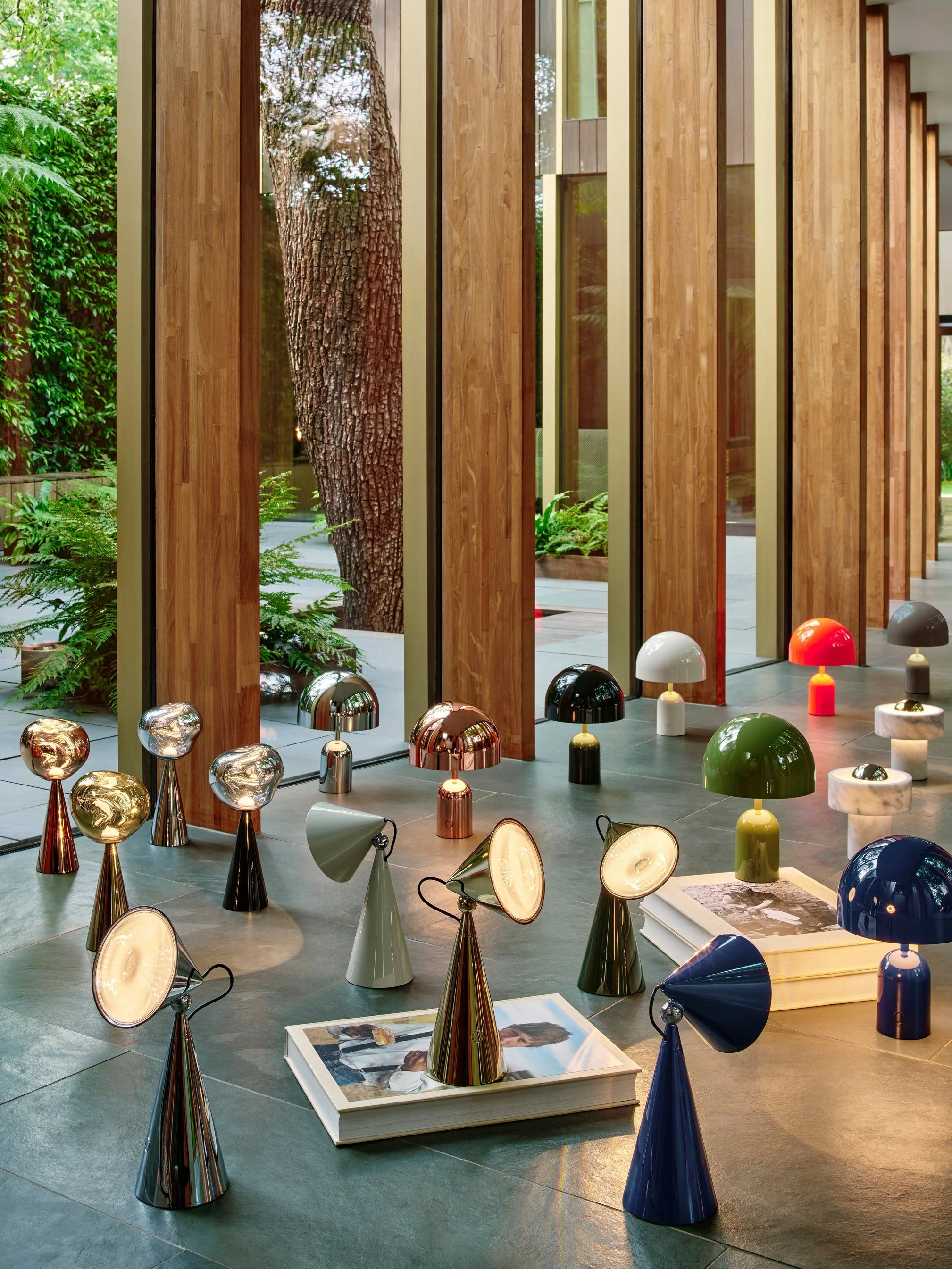 Portable table lamp POSE gray