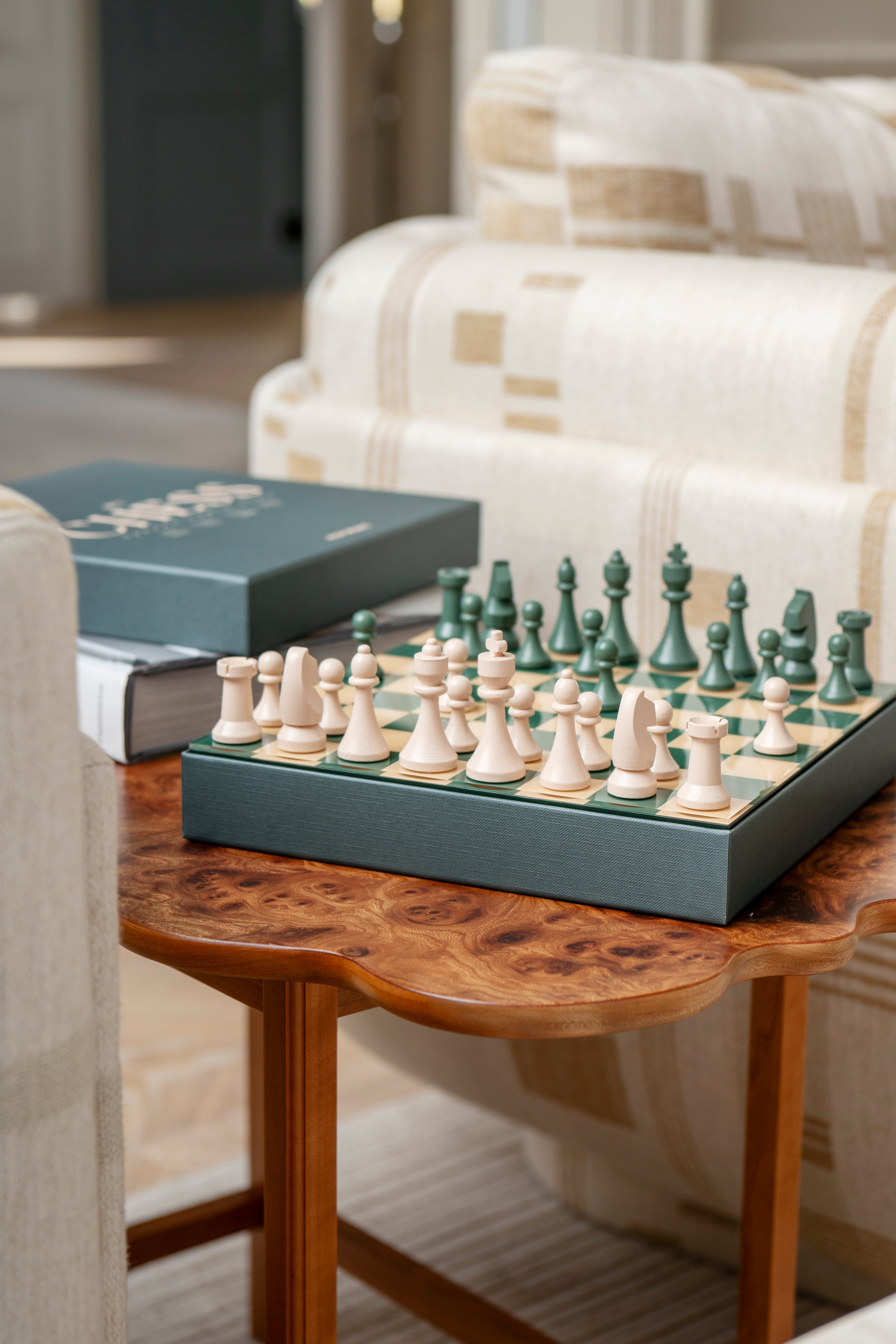 Zestaw do gry w szachy CHESS CLASSIC zielony – styl nowoczesny