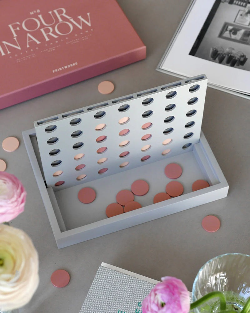 Gra strategische VIER IN EINER REIHE rosa