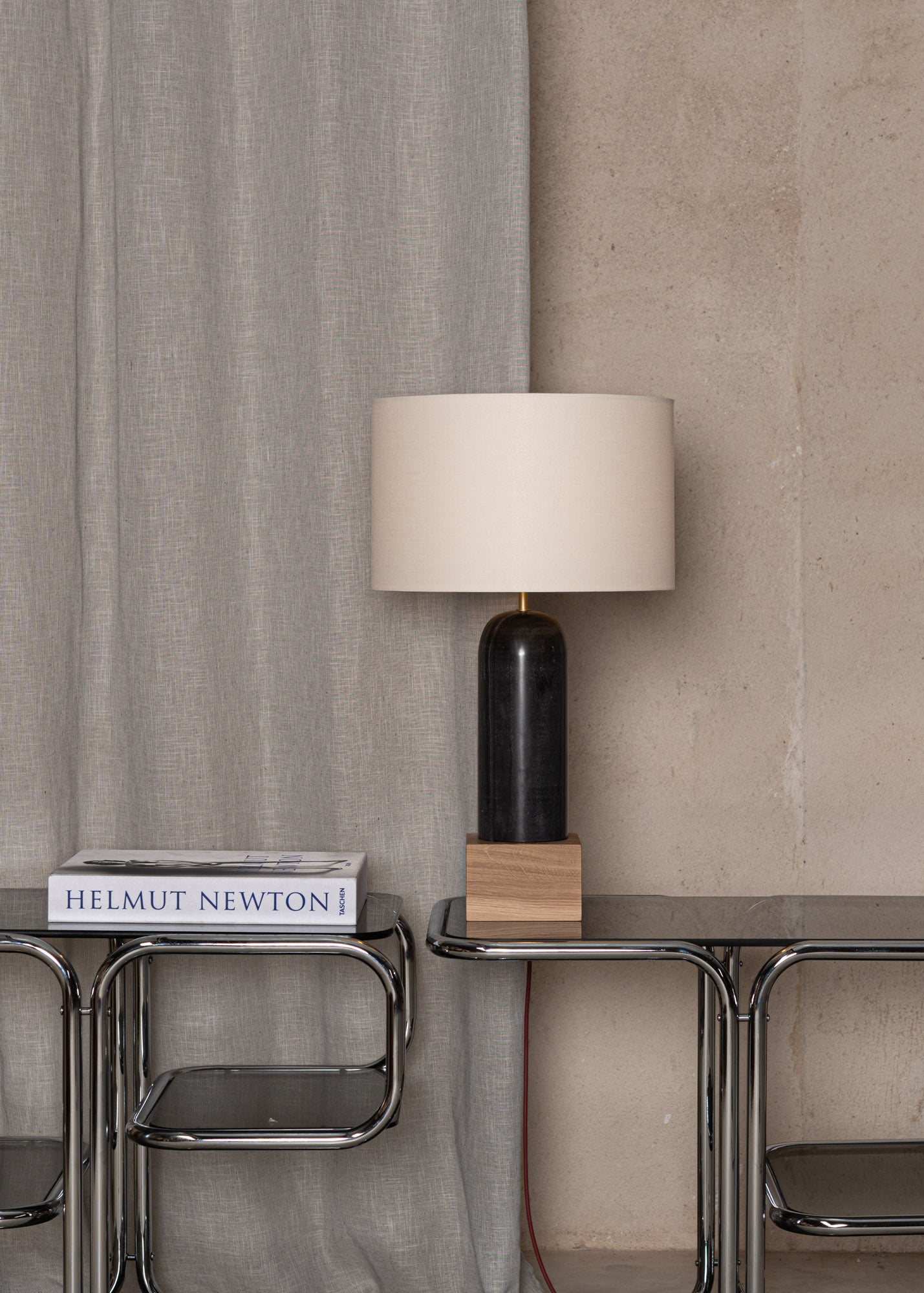 Tischlampe PURA KELO schwarzer Marmor