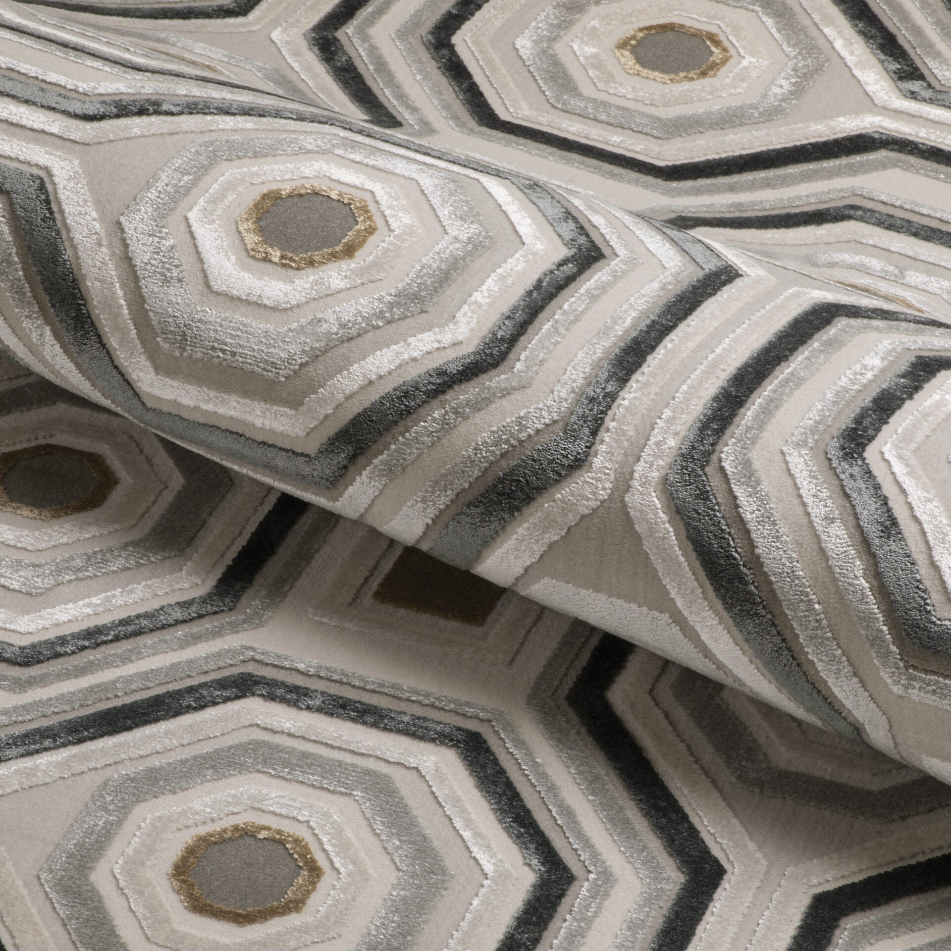 ROYAL gray rug with geometric patterns