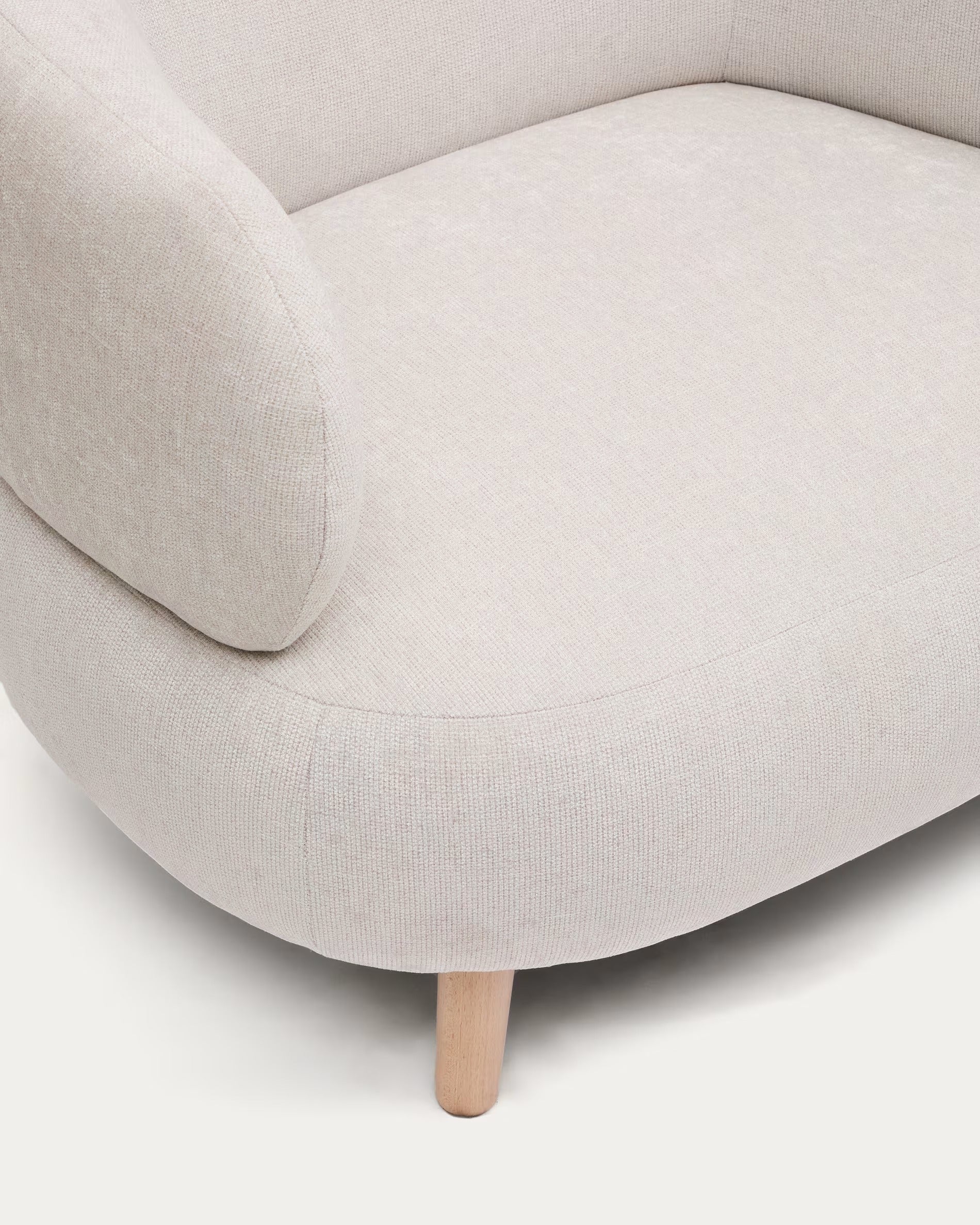 LUISA armchair in pearl chenille with a solid beech wood base