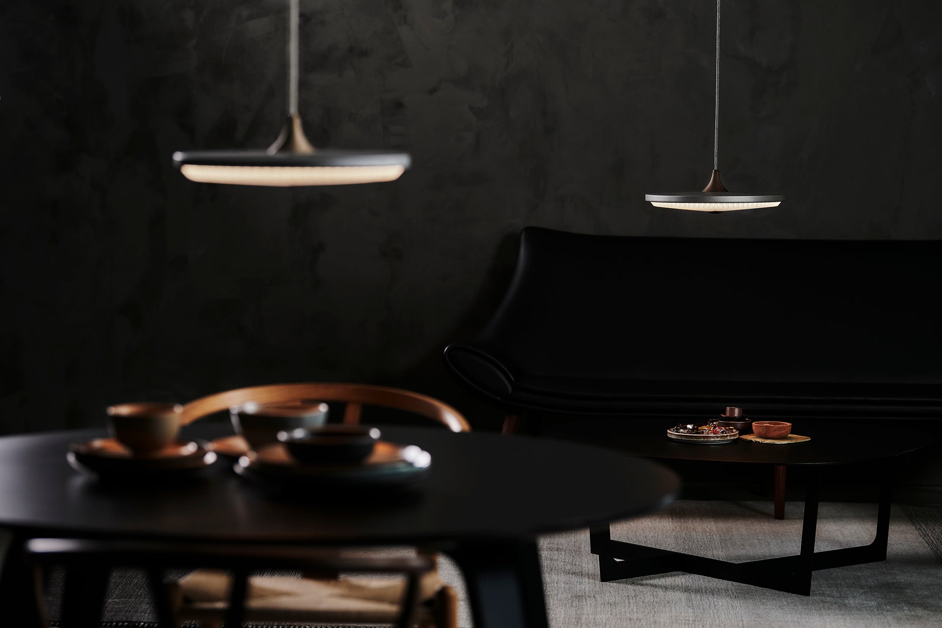 Lampa wisząca MODEL 198 SOLEIL wędzony dąb – Le Klint