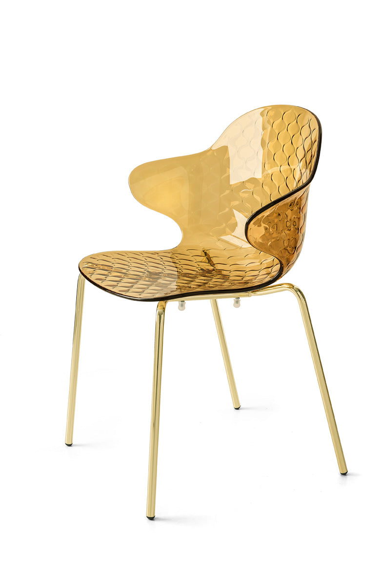 SAINT TROPEZ chair with a brown seat and a golden metal base