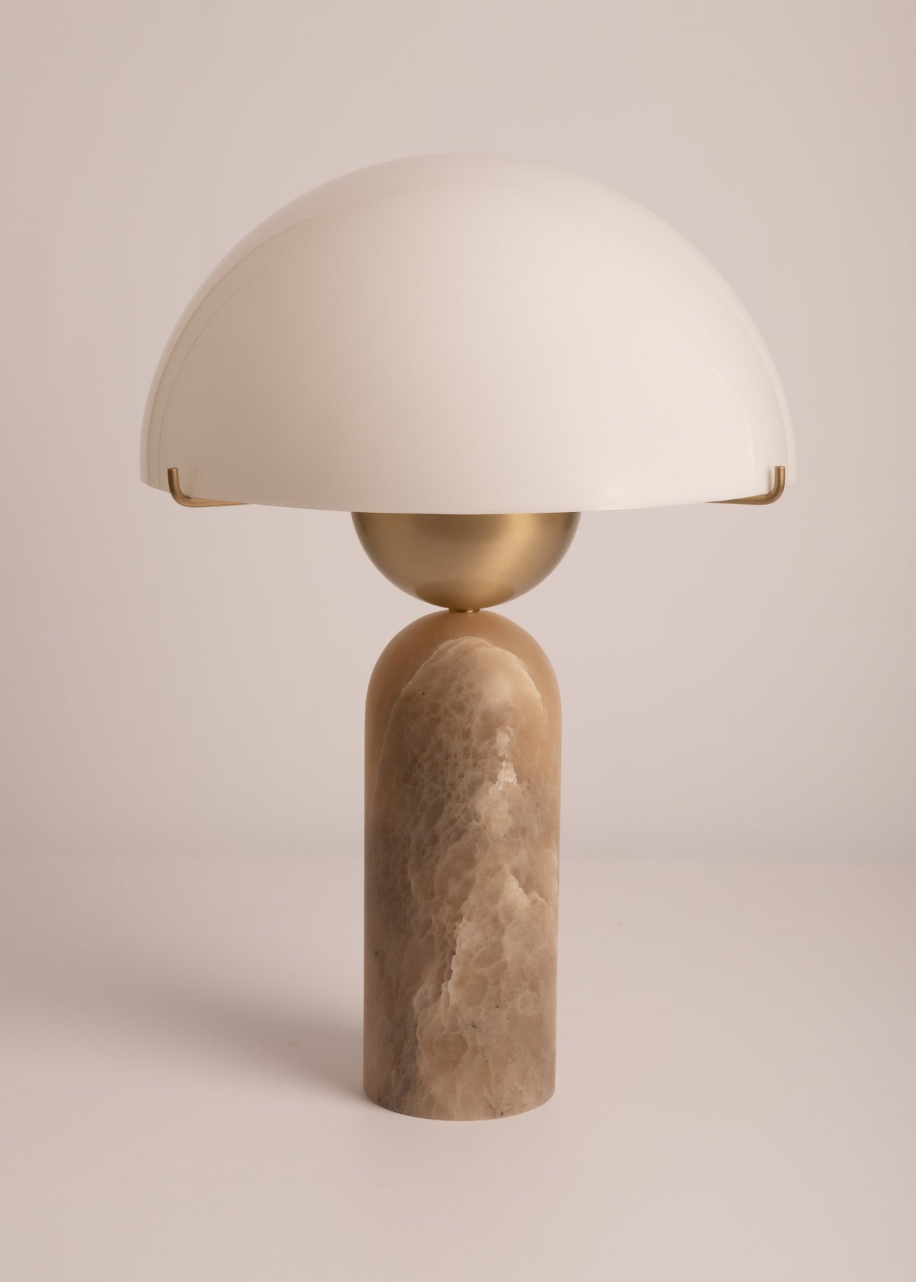 Tischlampe PEONO dunkelbeige Alabaster