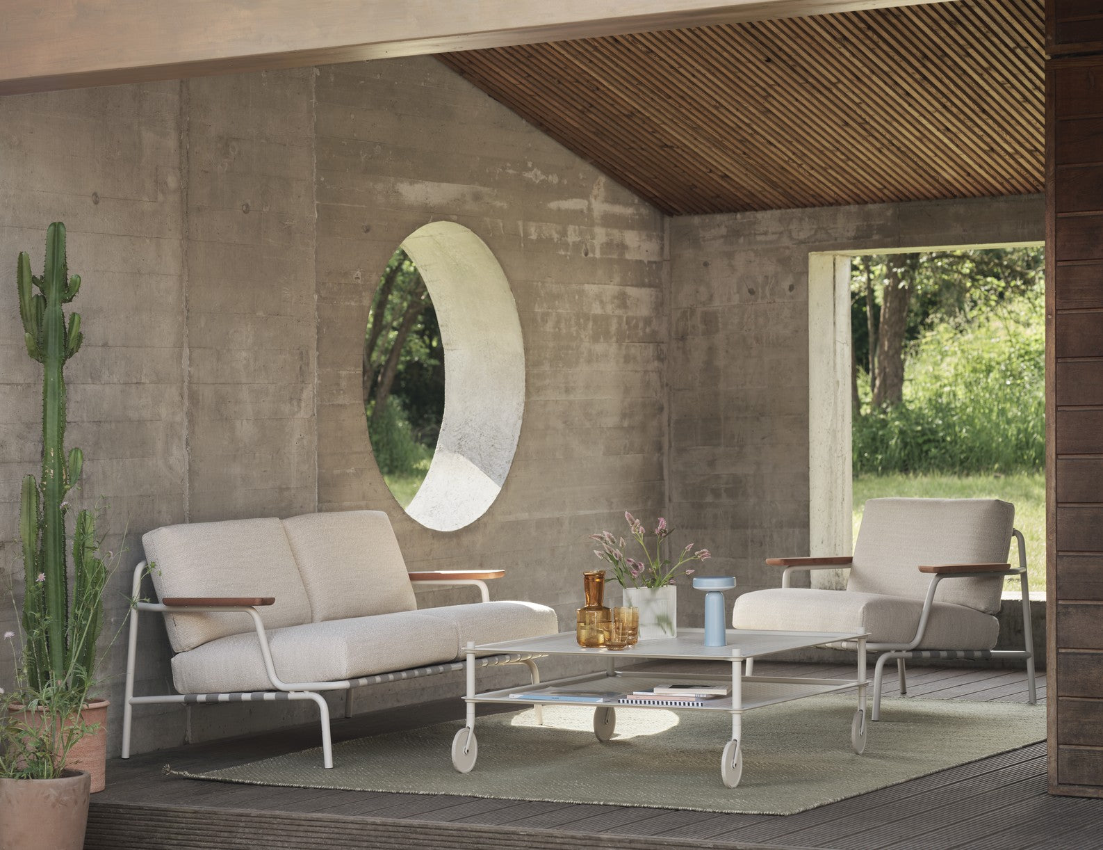 Outdoor 2-Seater Sofa with Armrests SETTLE Light Gray with Gray Base [Amelia]