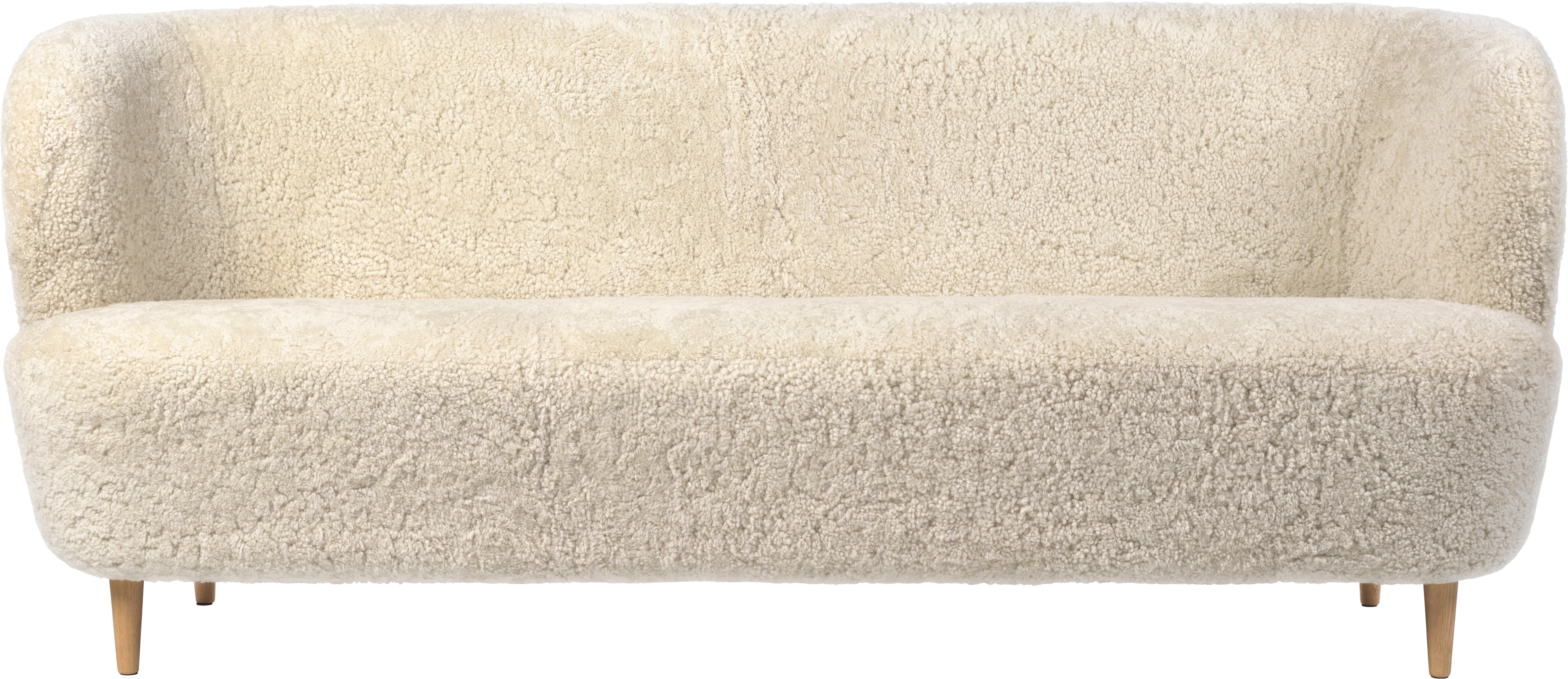 Sofa STAY gestoffeerd met eiken basis