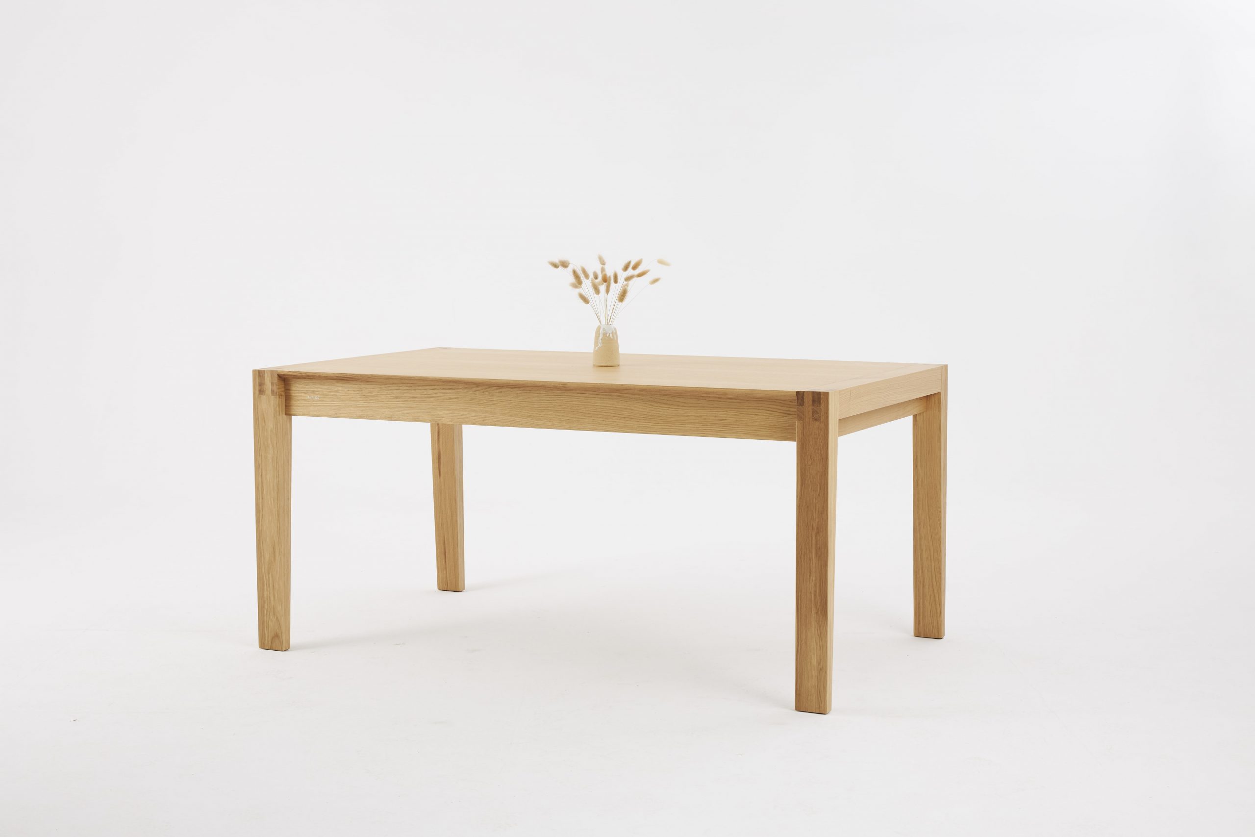 Uittrekbare tafel LENNOX eikenhout