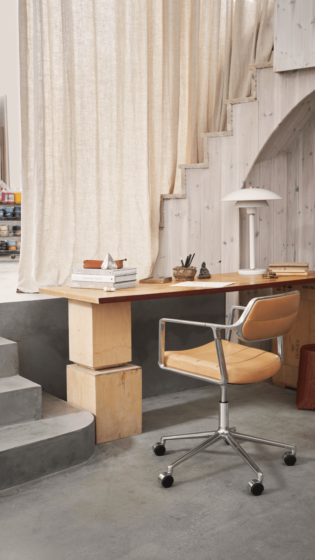 Bureau stoel 453+ zwarte leer met metalen basis