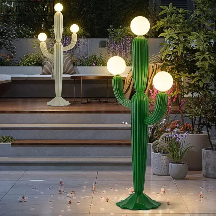 Buitenstaande lamp SAGUARO wit